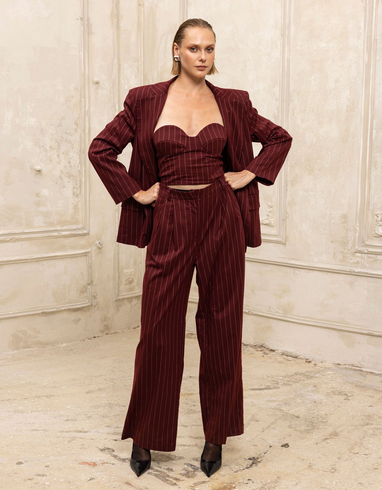 Ciel Concept Pinstripe allure blazer bordeaux