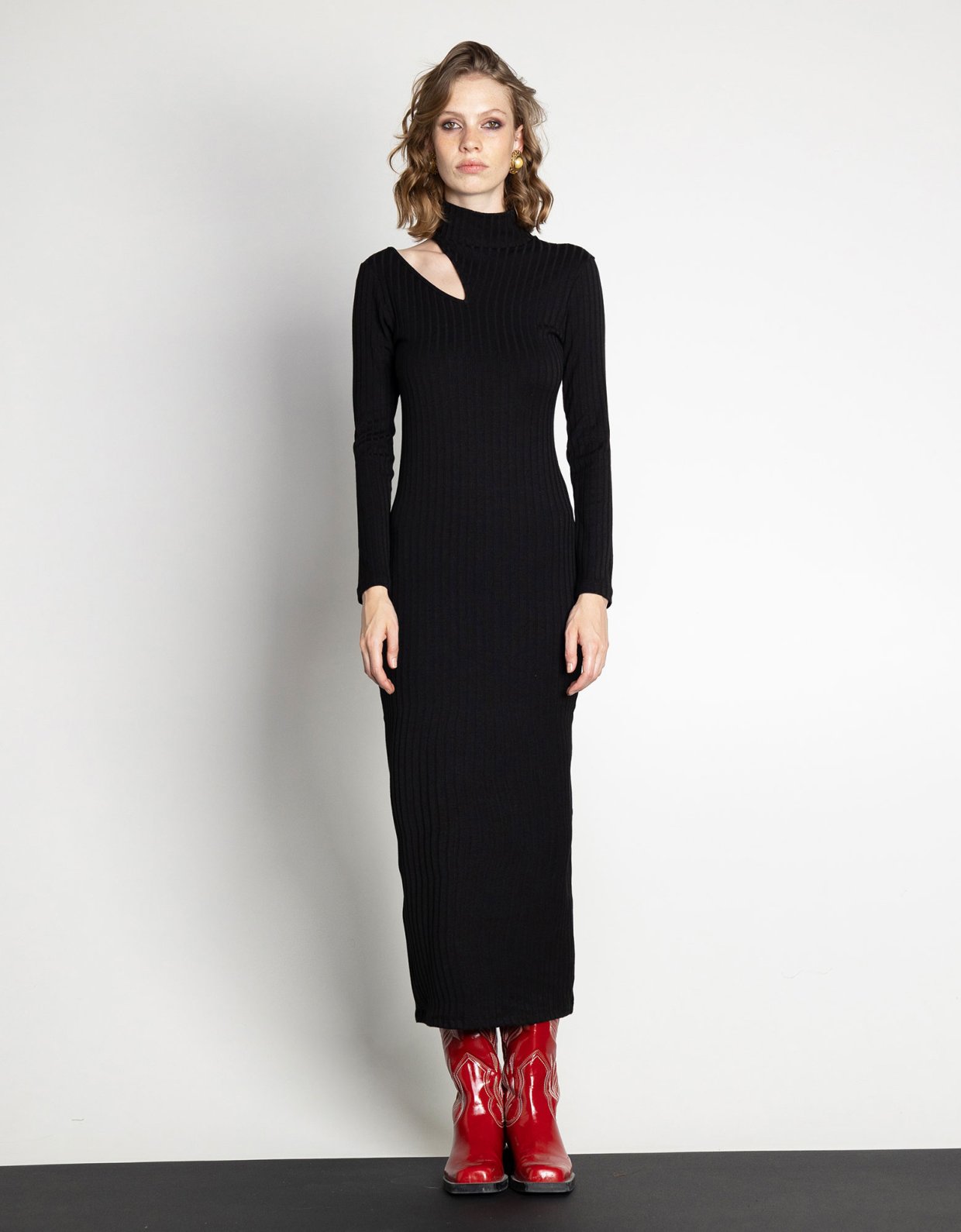 Mallory the label Lotus dress black