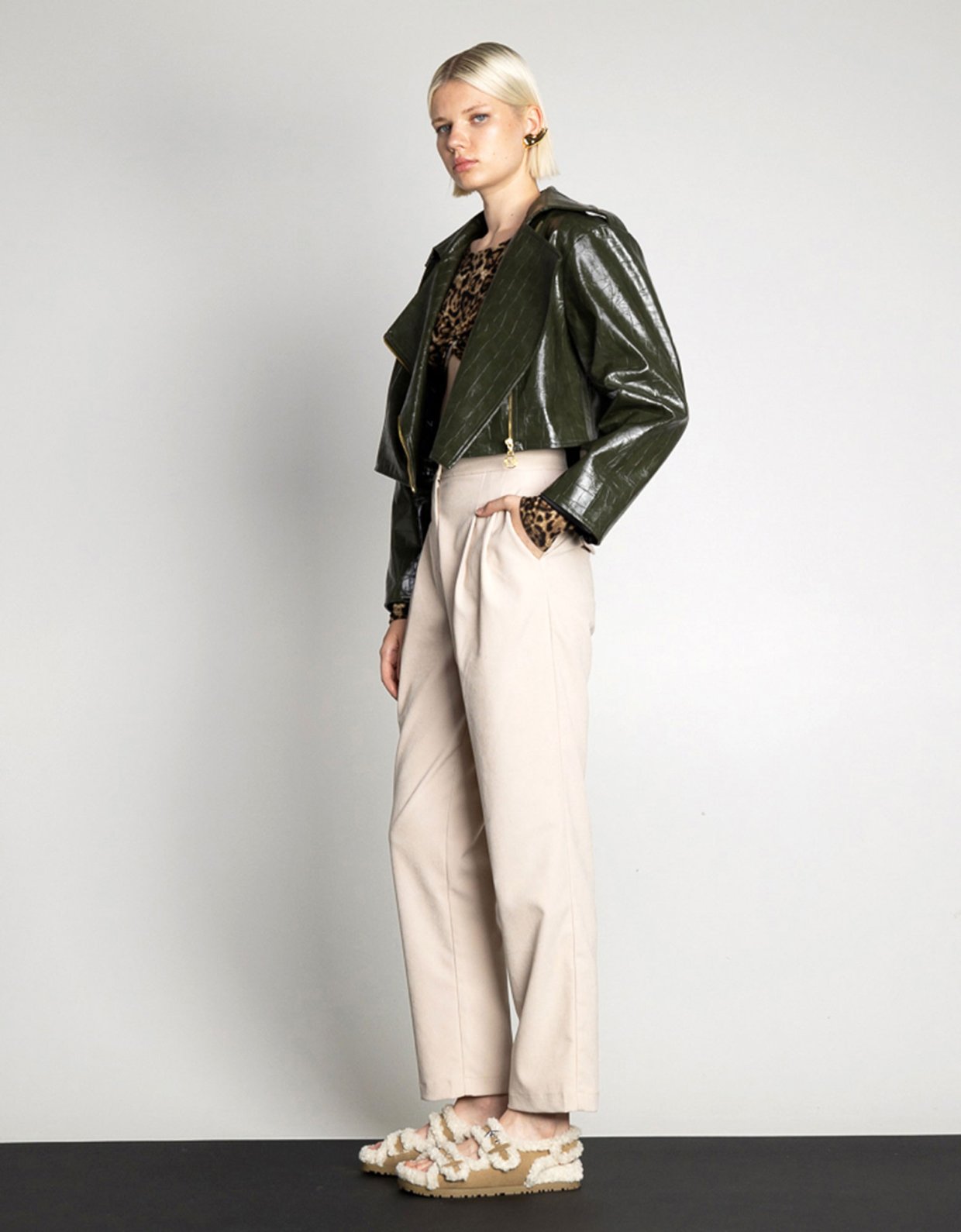 Mallory the label Lush crop leather jacket olive