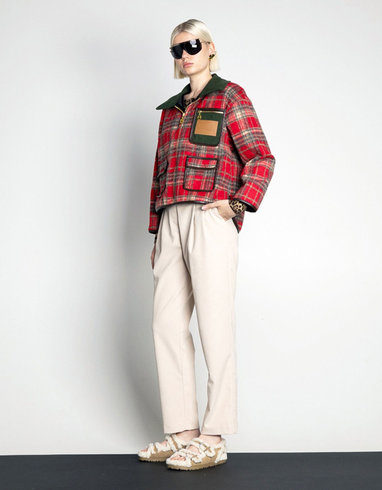 Mallory the label Tonia puffer checked red