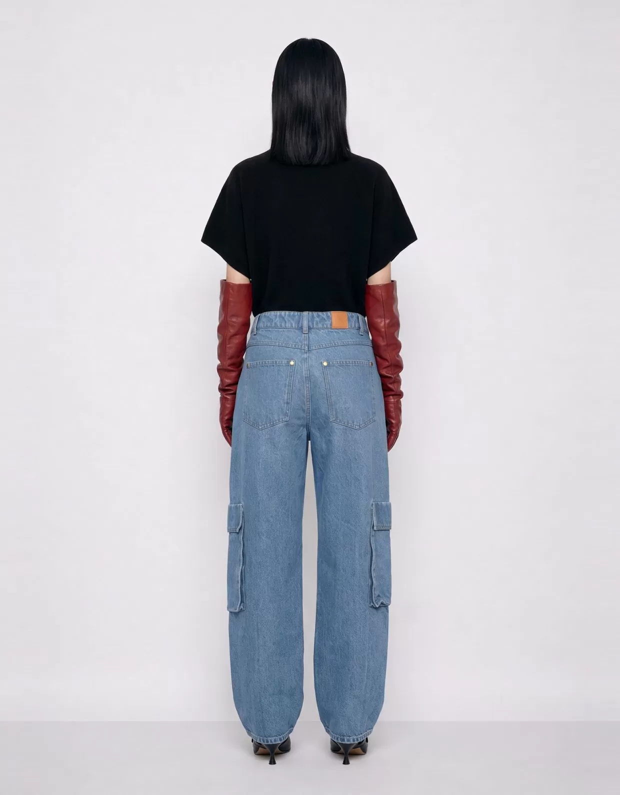 Mallory the label Dove black top