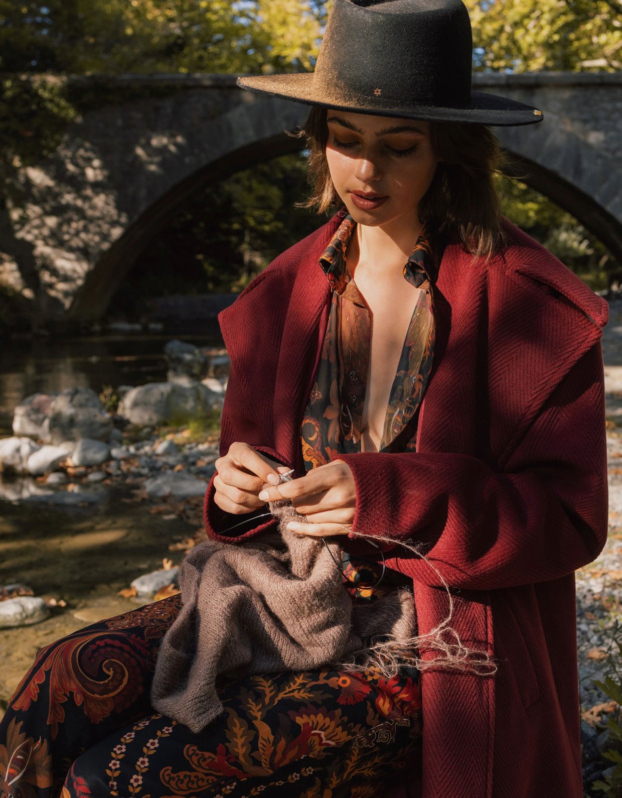 Abstracto Memi wine red coat