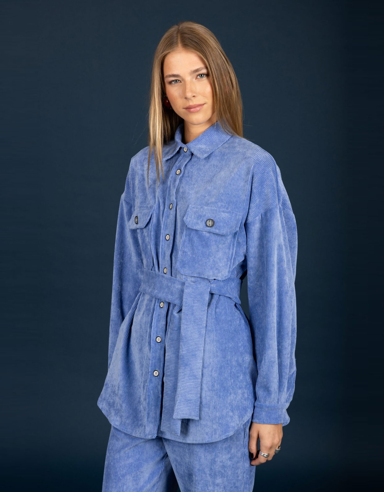 Chaton Gwen oversize shirt dark ciel