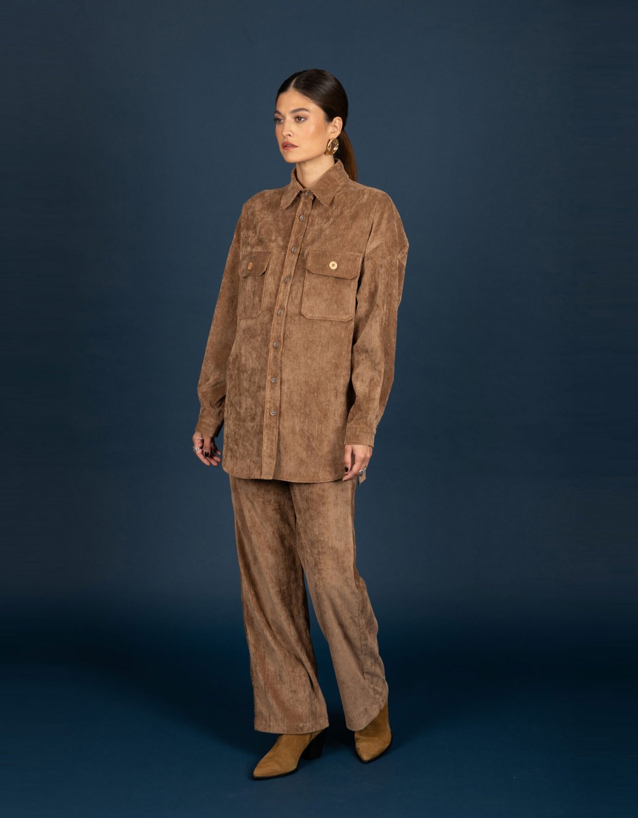 Chaton Gwen oversize shirt tabac