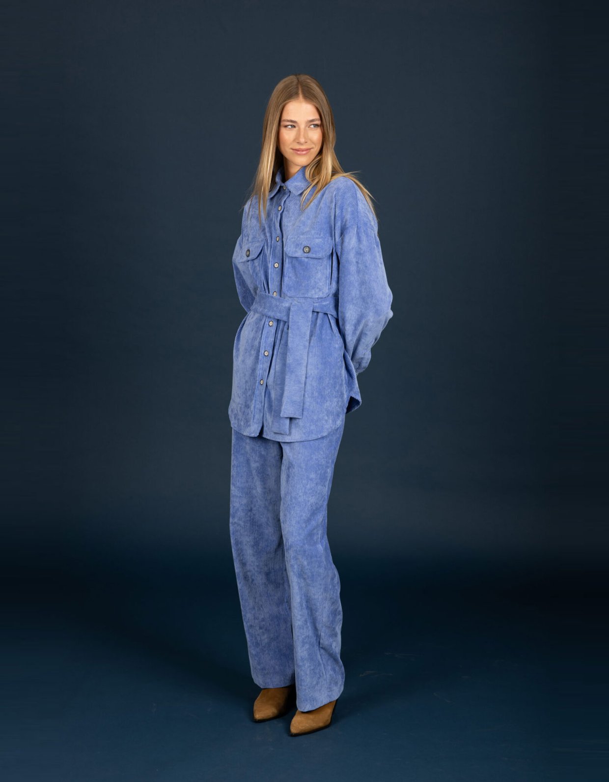 Chaton Gwen oversize shirt dark ciel