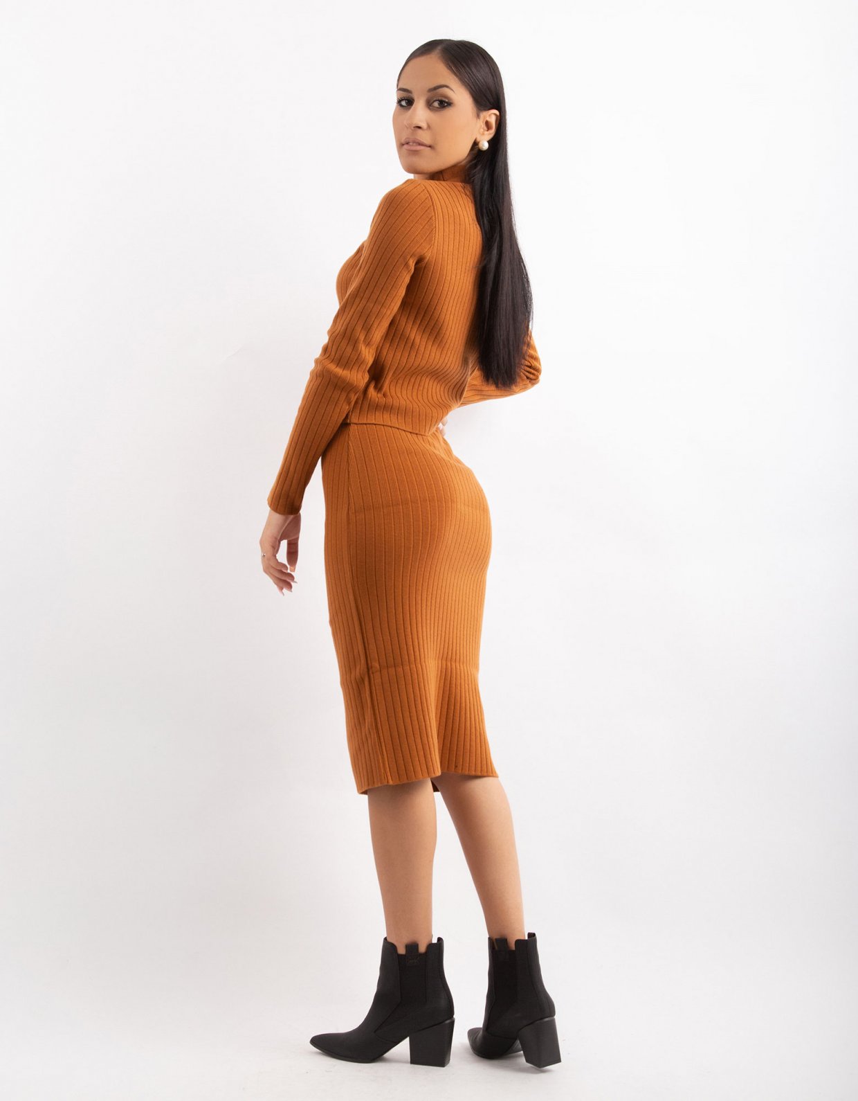 Combos Knitwear Combos W16 – Cinnamon rib midi skirt