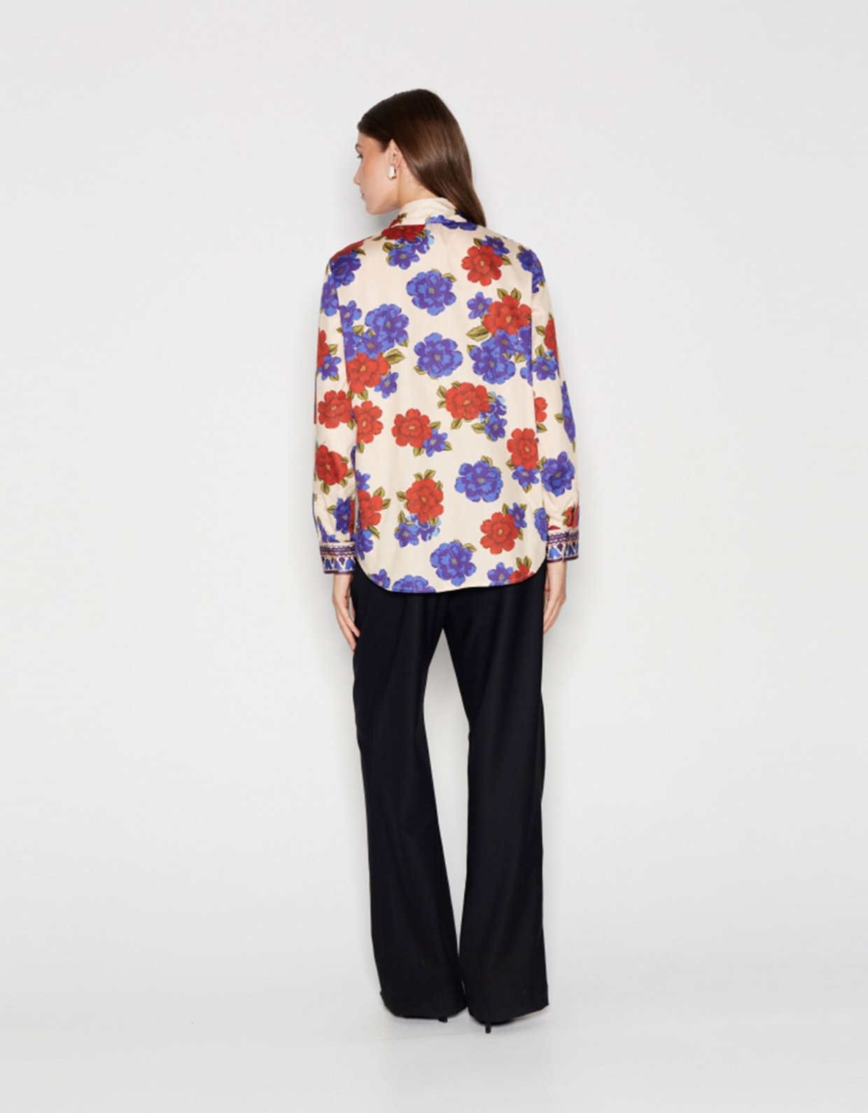 Nadia Rapti Floral fiction shirt cream