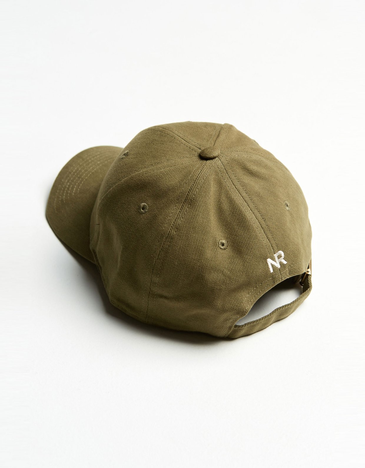 Nadia Rapti The end jockey hat khaki