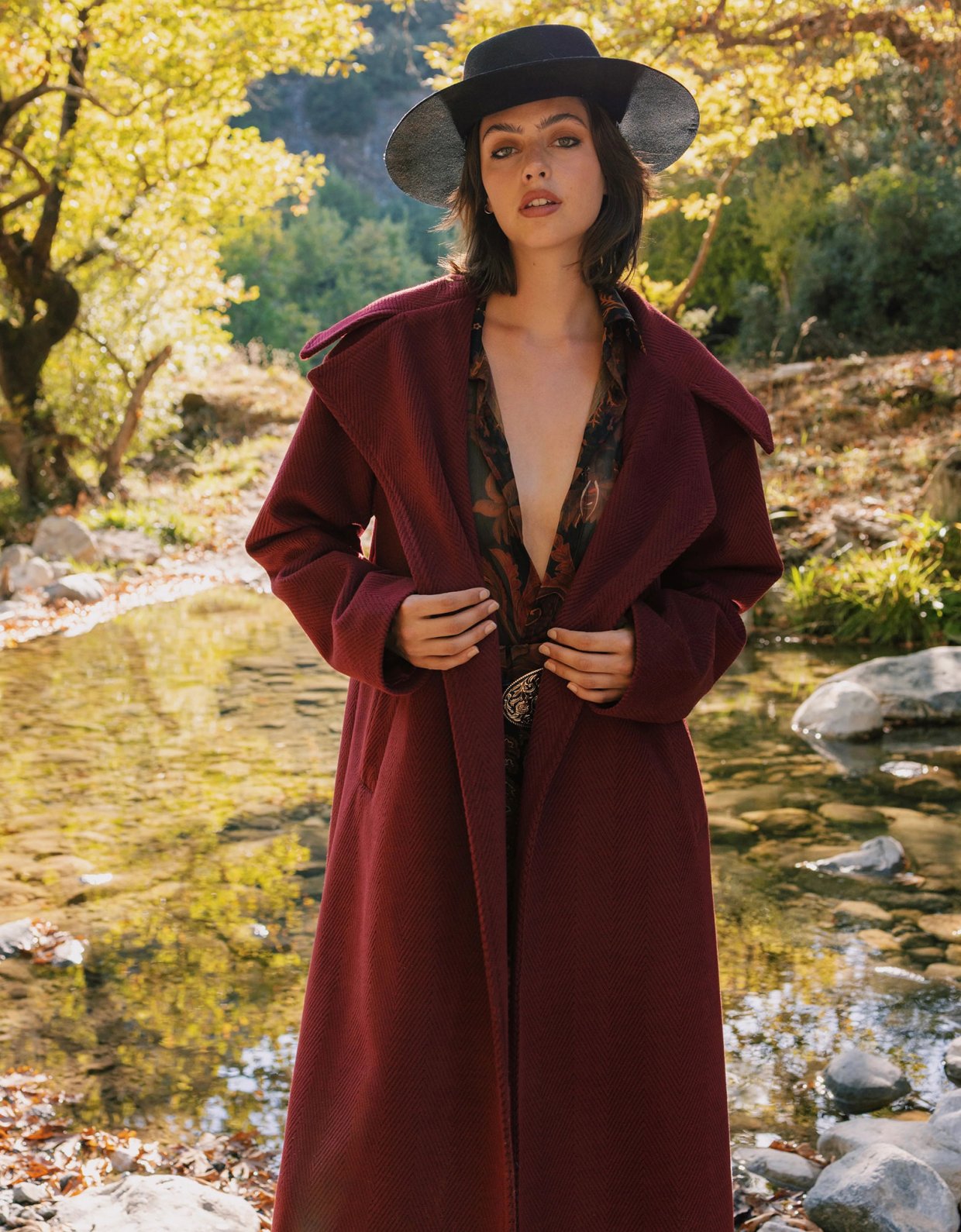 Abstracto Memi wine red coat
