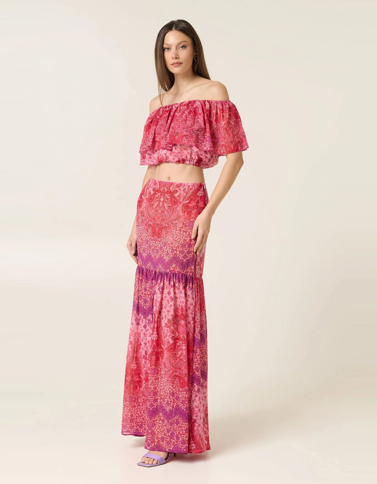 Eveleya Amarilis off shoulder top