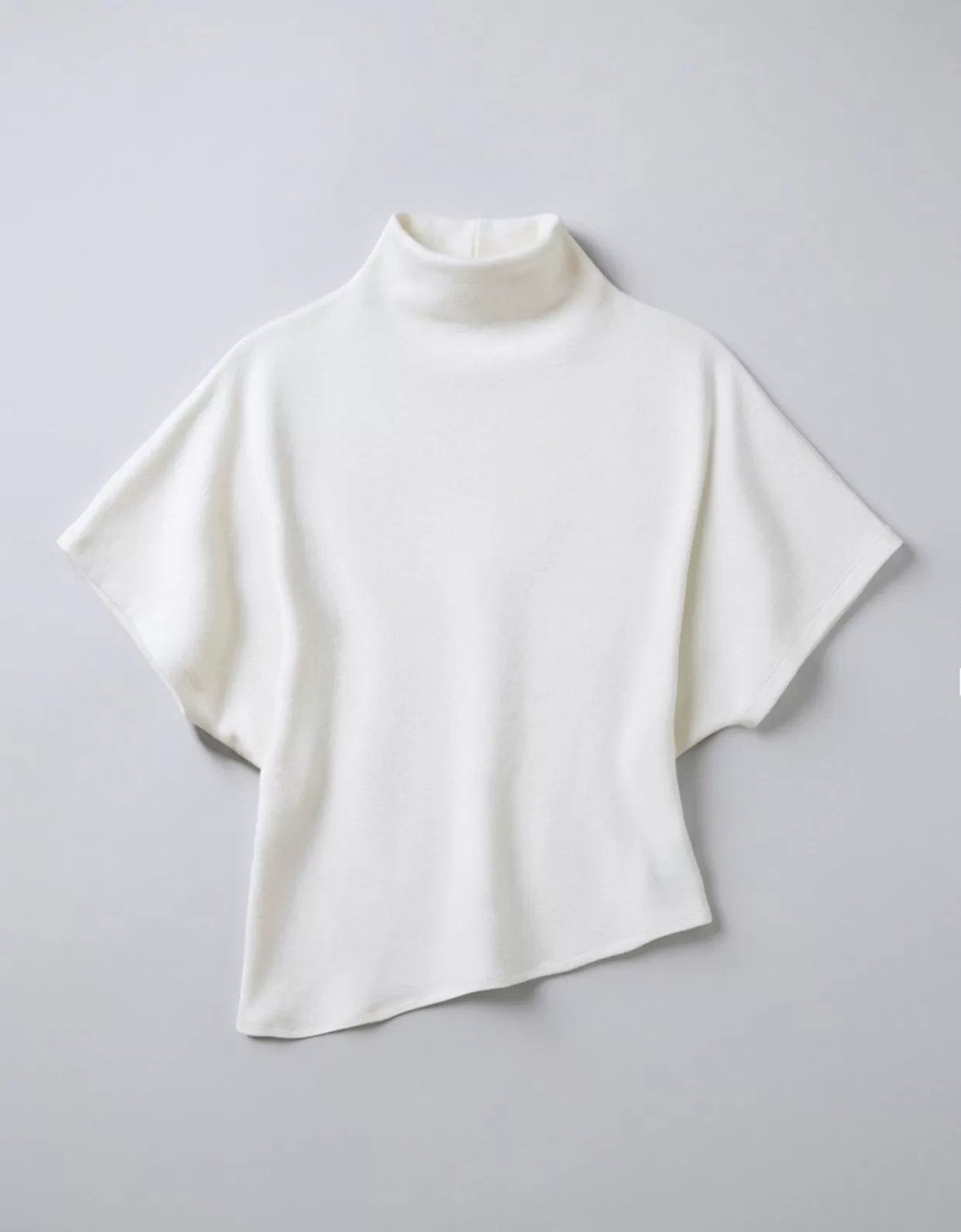 Mallory the label Dove off white knit top