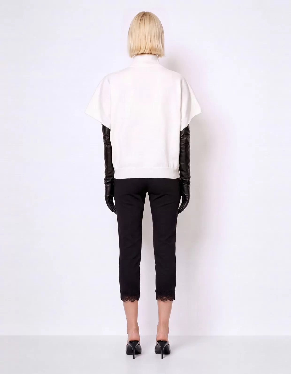 Mallory the label Dove off white knit top