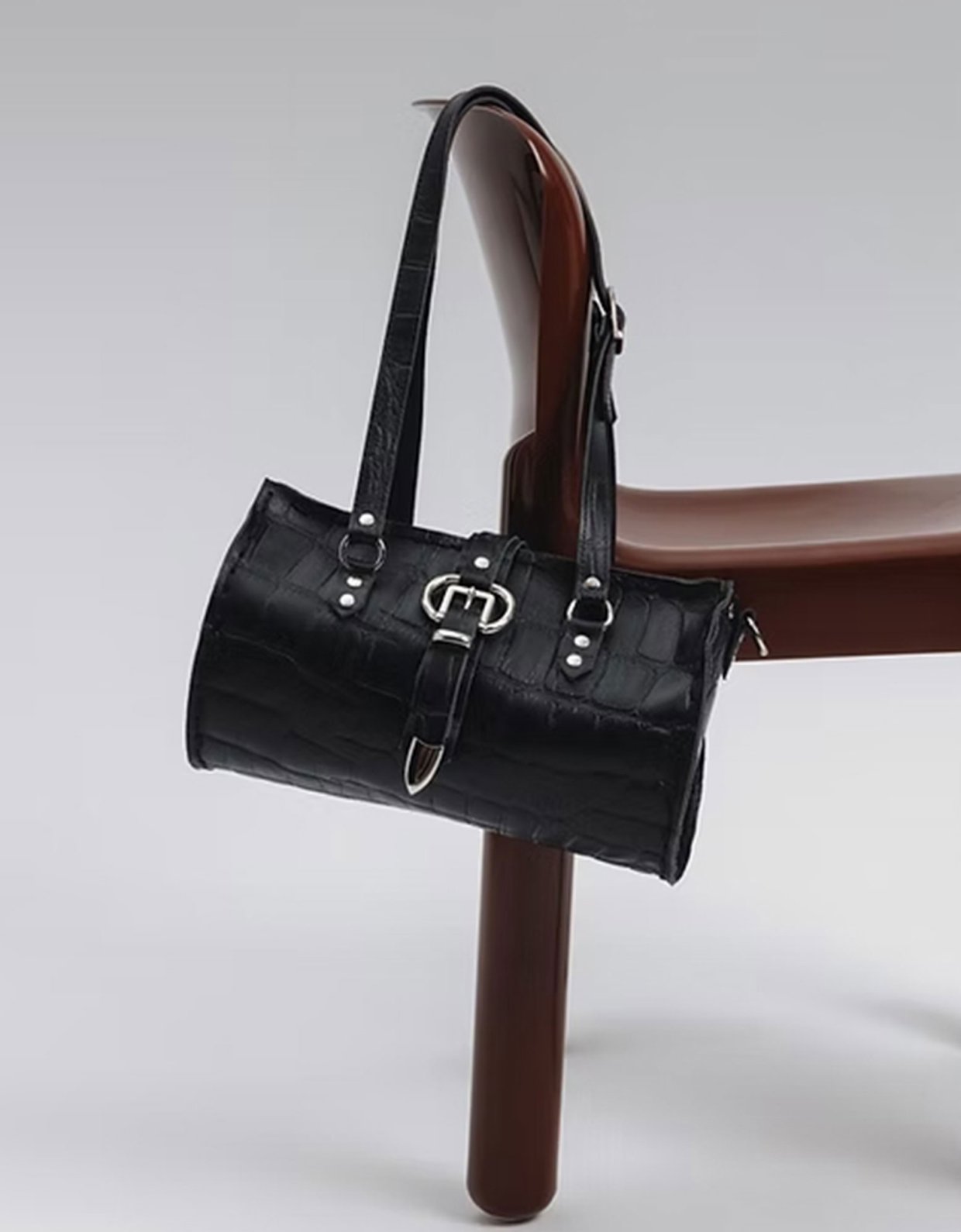 Individual Art Leather Endlessly bag black-nickel