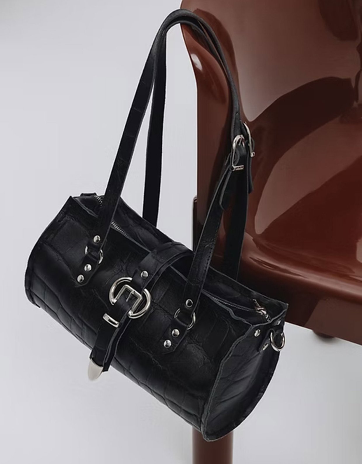 Individual Art Leather Endlessly bag black-nickel