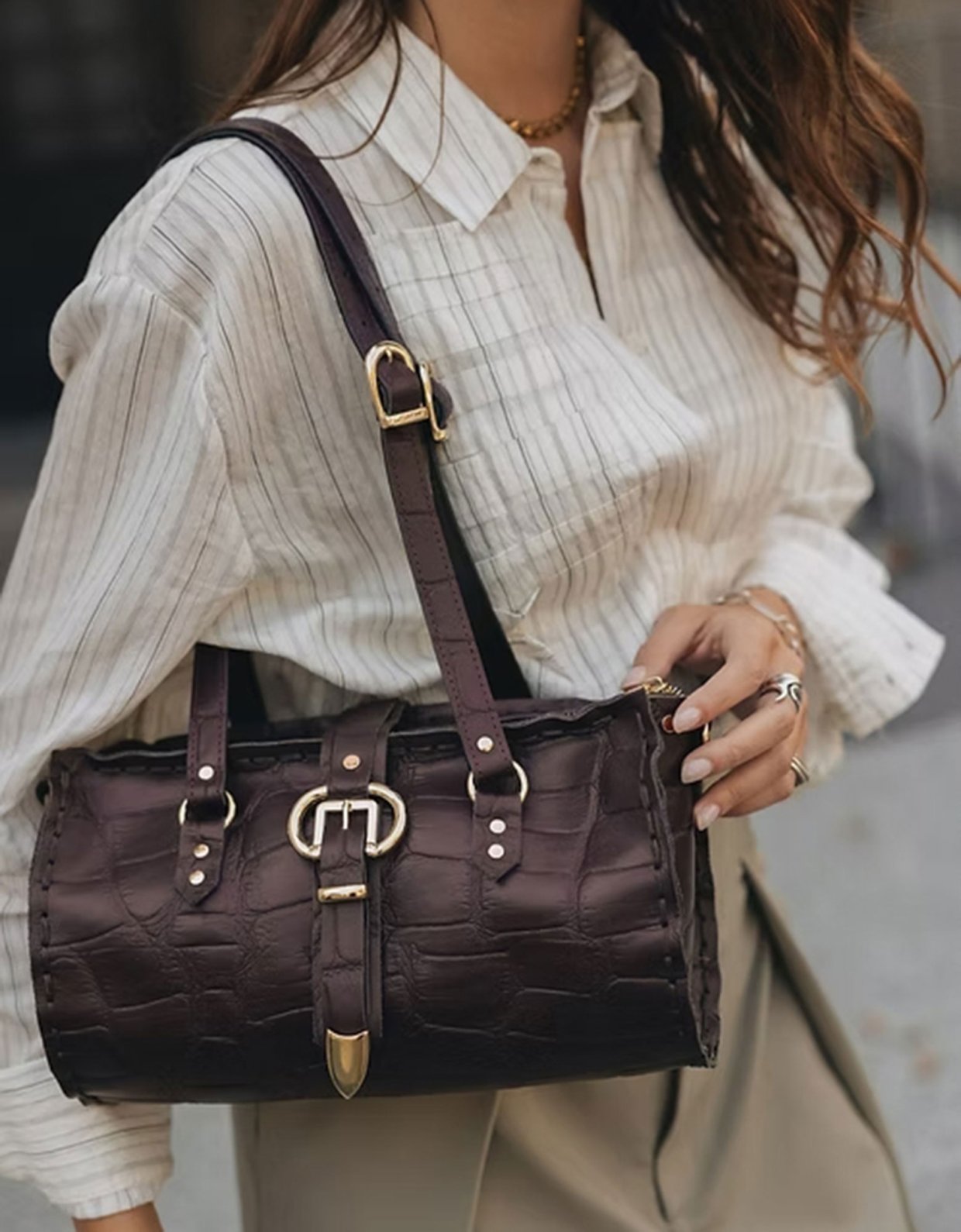 Individual Art Leather Endlessly bag dark plum-gold