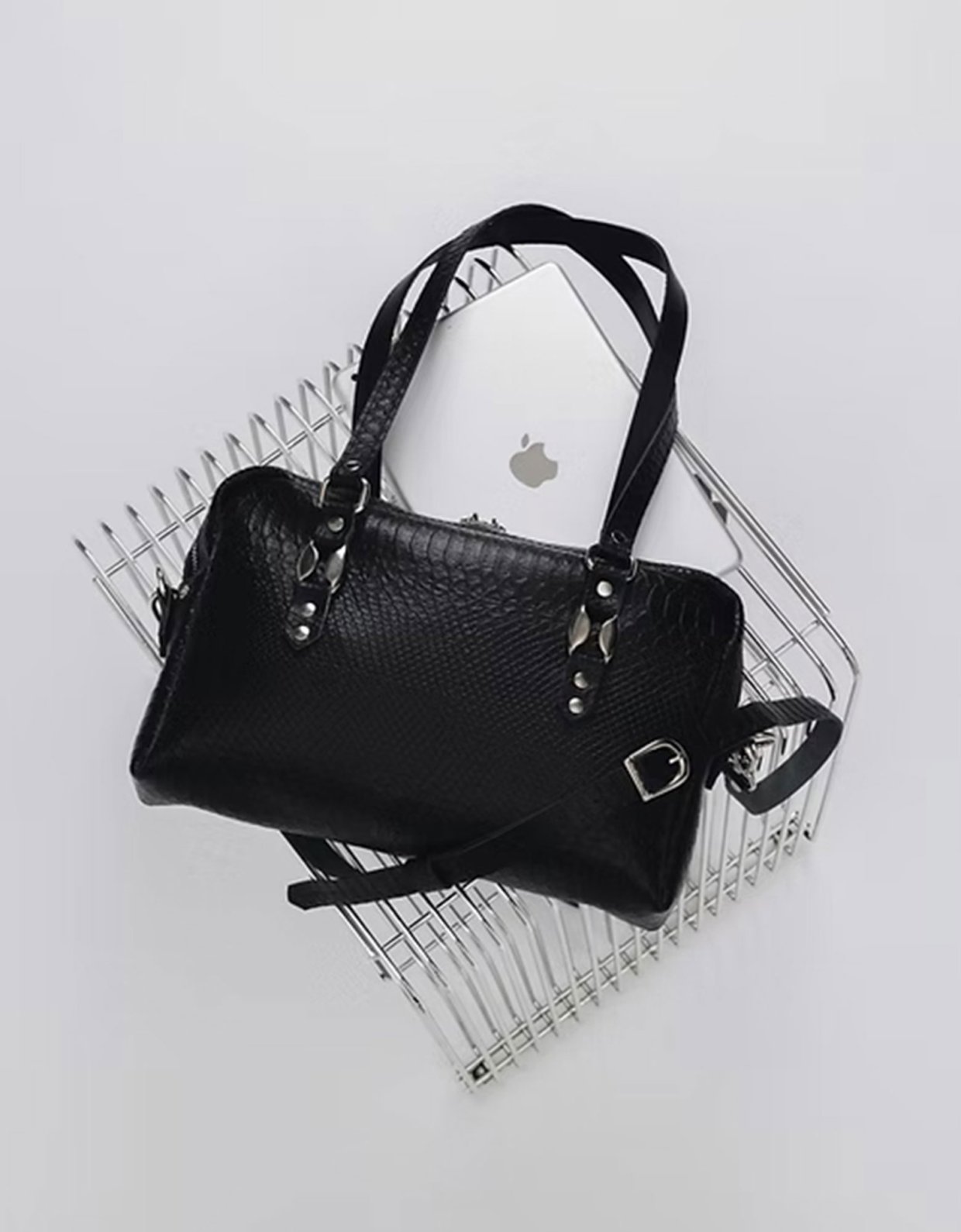 Individual Art Leather Sensation bag black-nickel