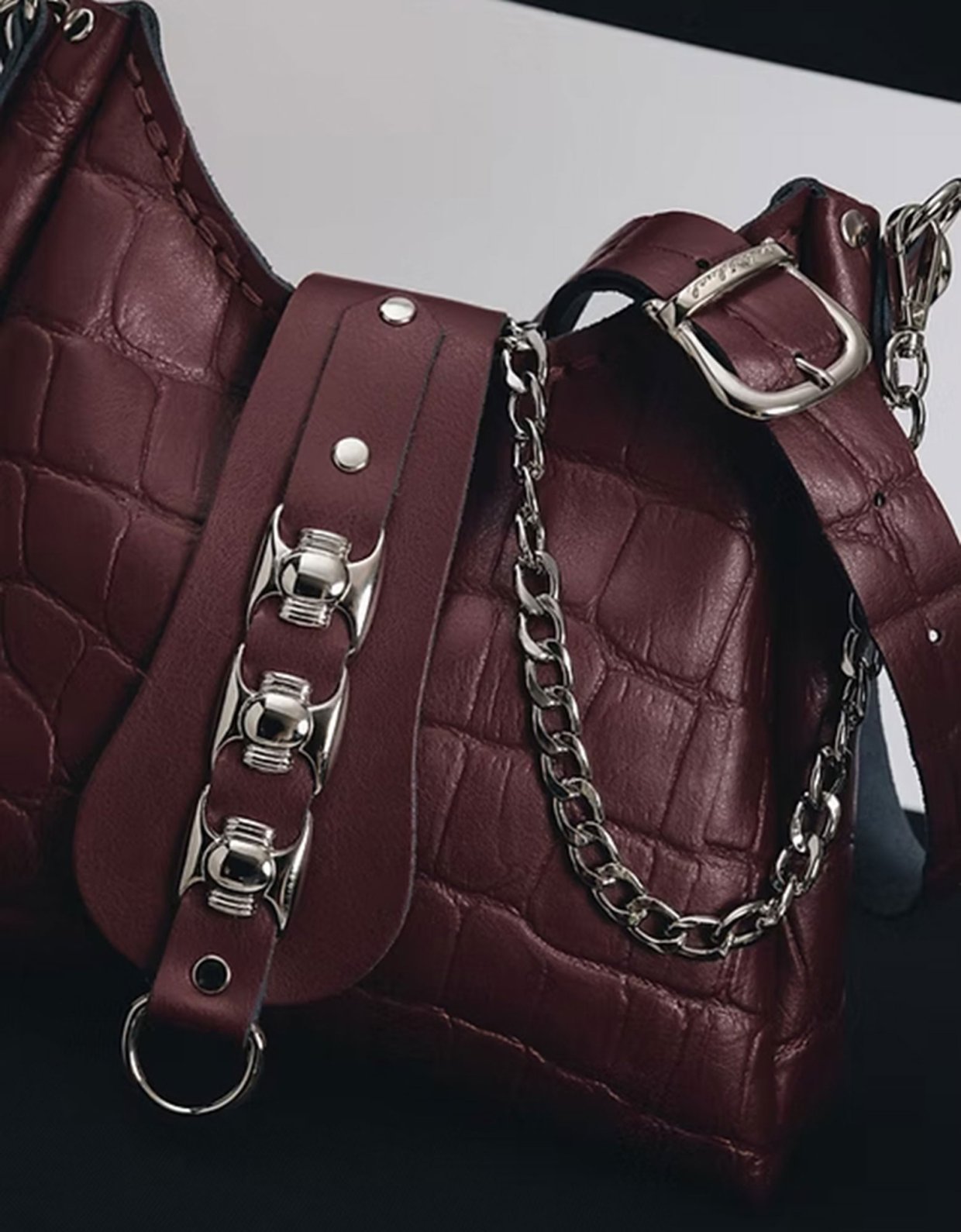 Individual Art Leather Emmalene bag cherry-nickel
