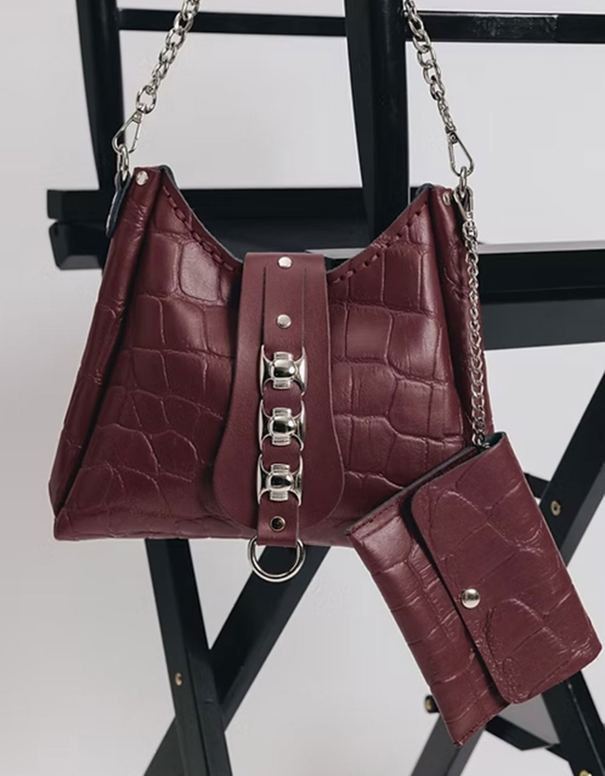 Individual Art Leather Emmalene bag cherry-nickel