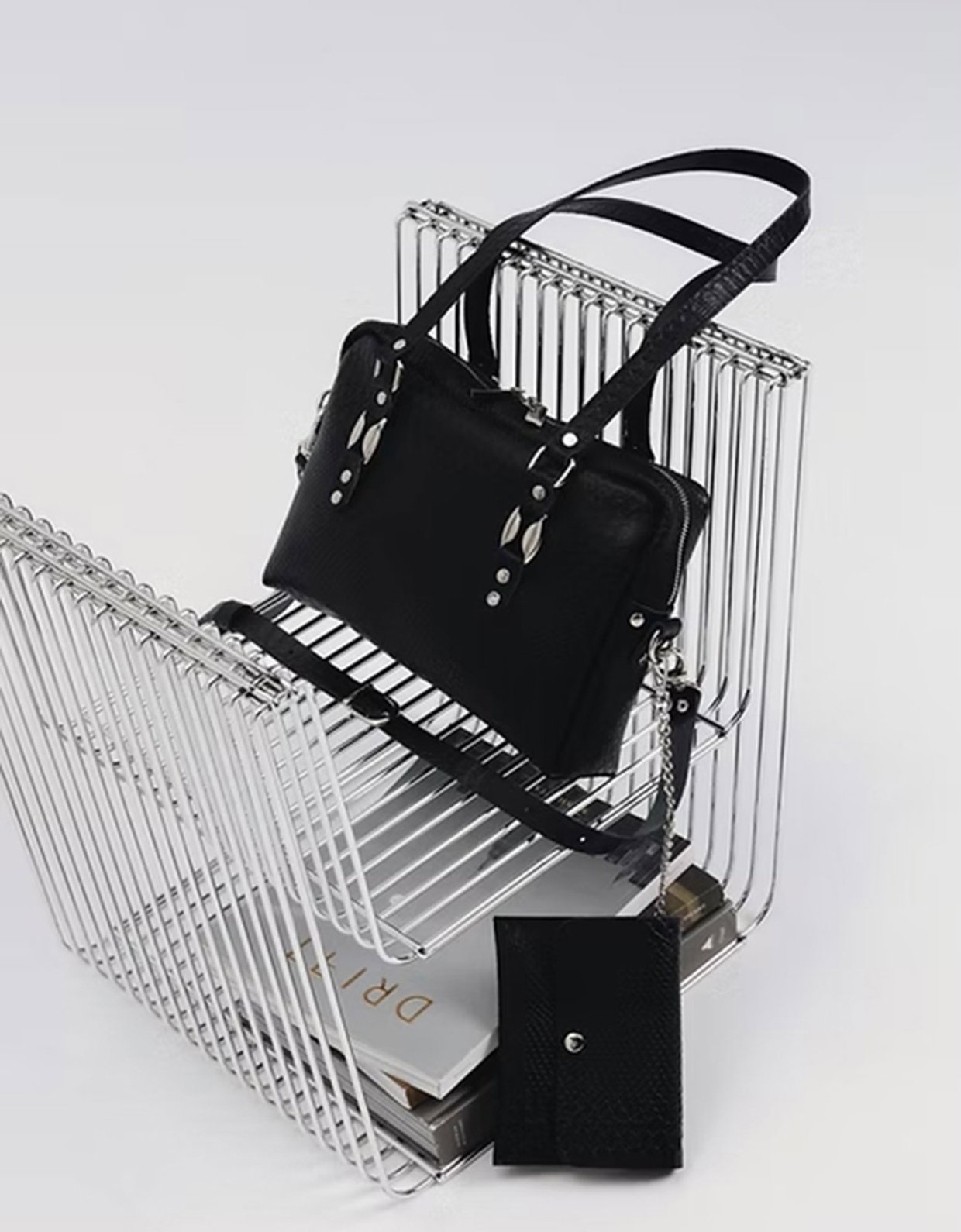 Individual Art Leather Sensation bag black-nickel