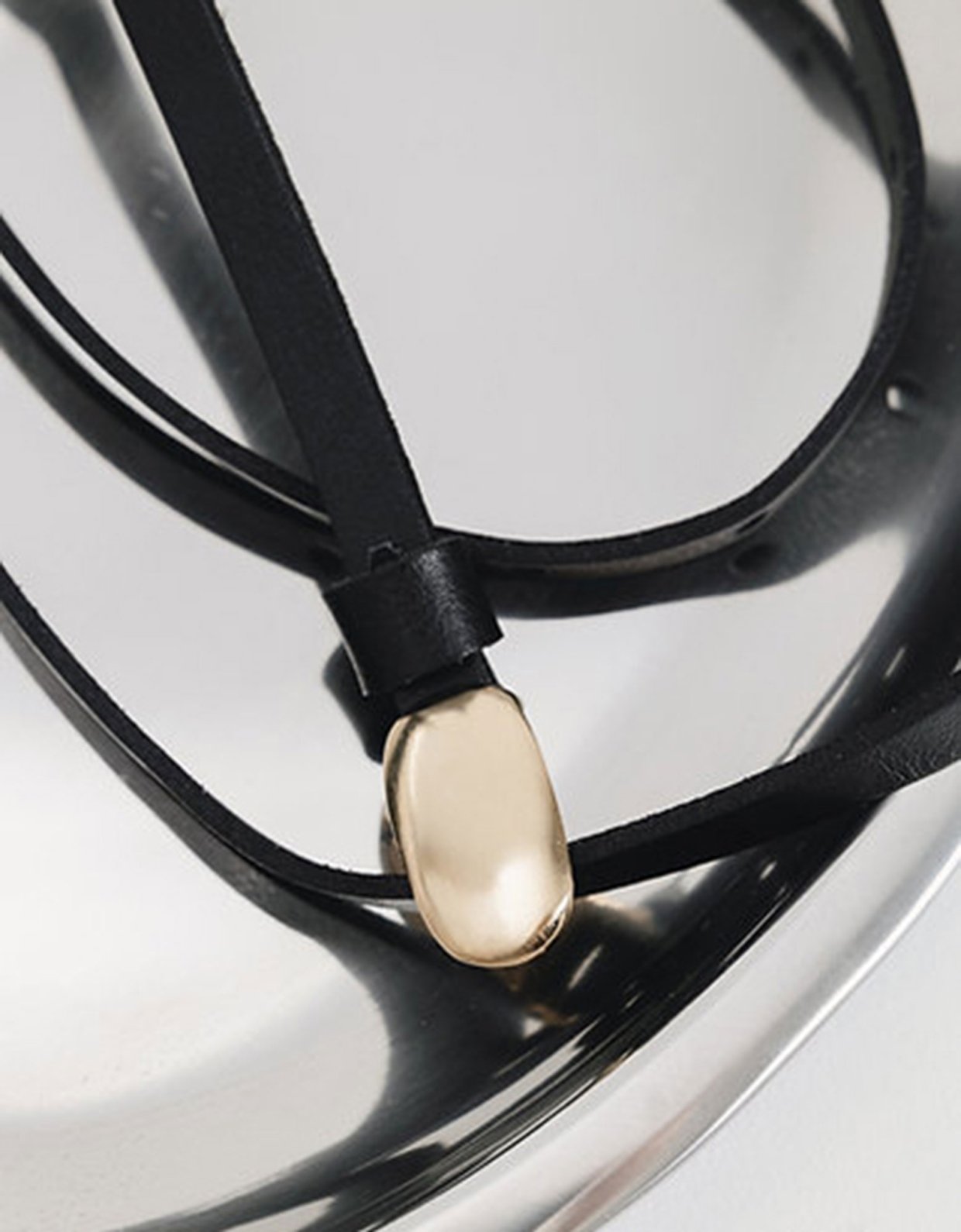 Individual Art Leather Tiny dancer belt black-gold