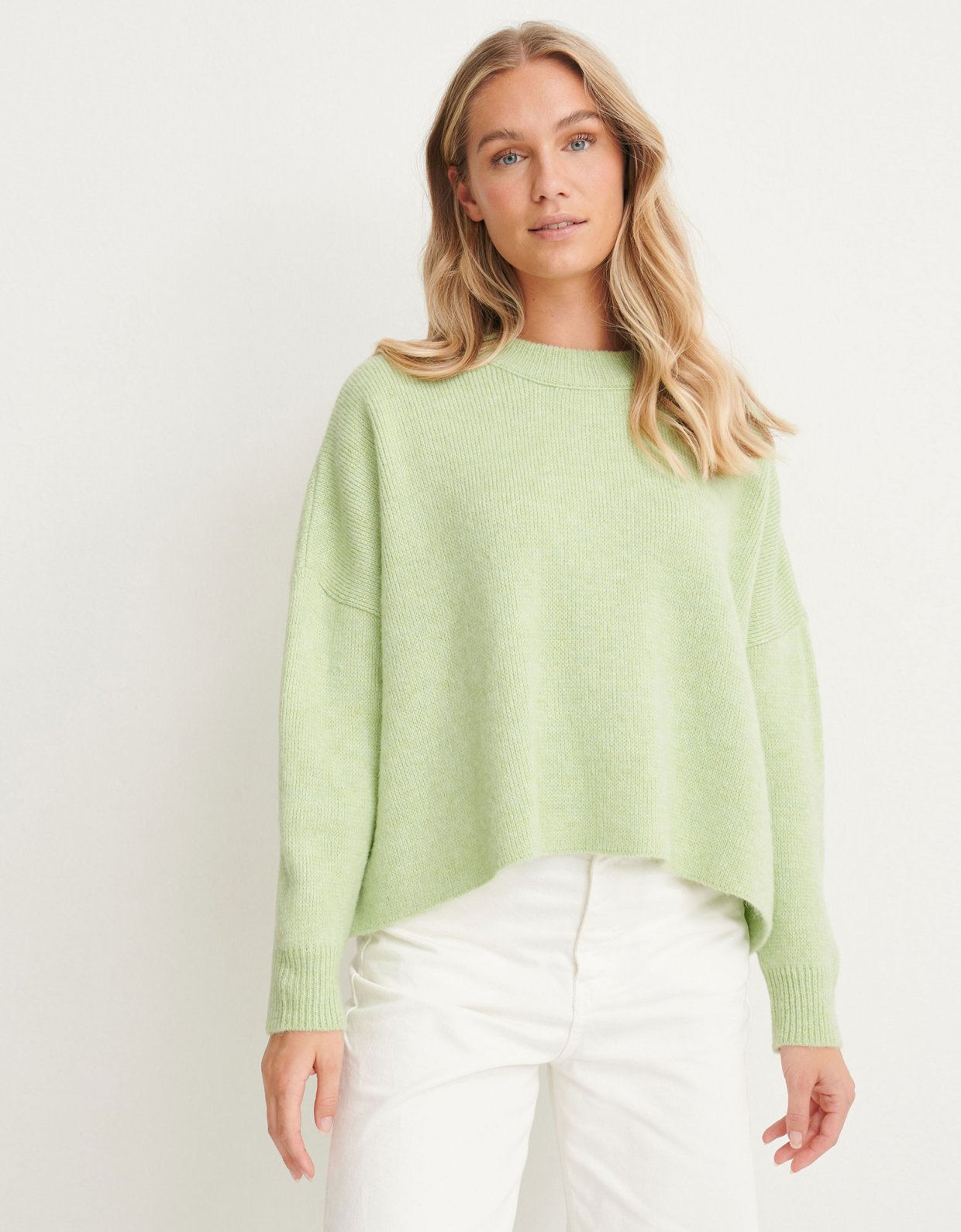 NA-KD Wide knitted sweater chinois green