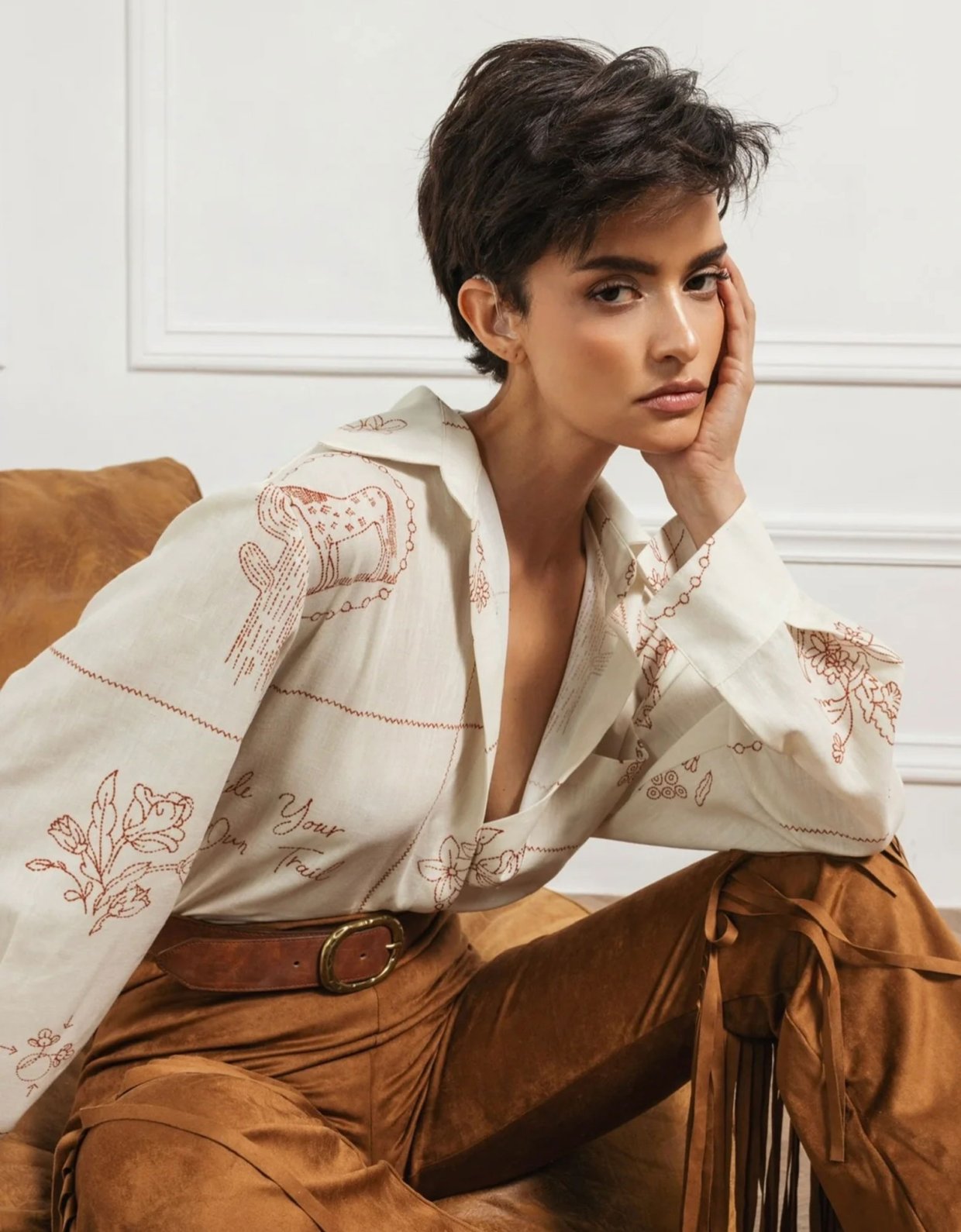 Abstracto Saloon unisex shirt red