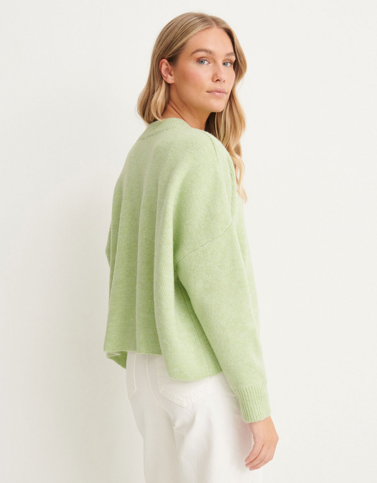 NA-KD Wide knitted sweater chinois green