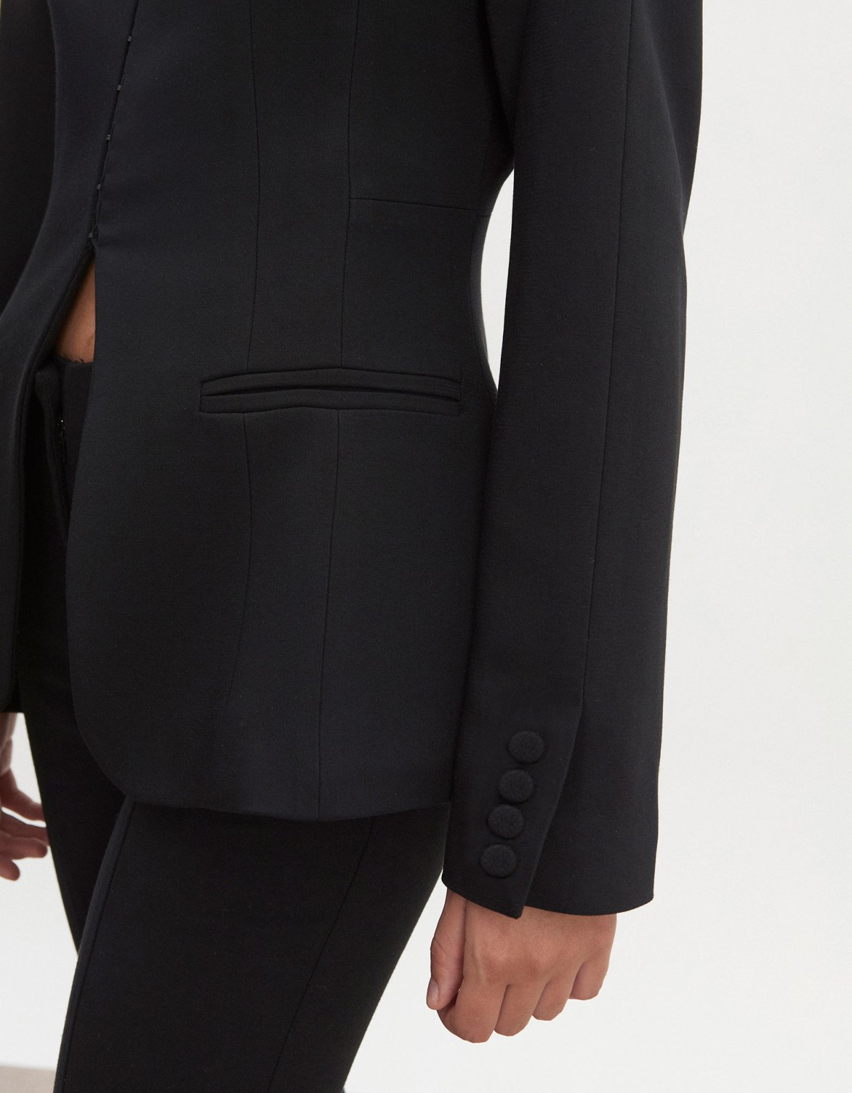 Nadia Rapti Hourglass blazer black