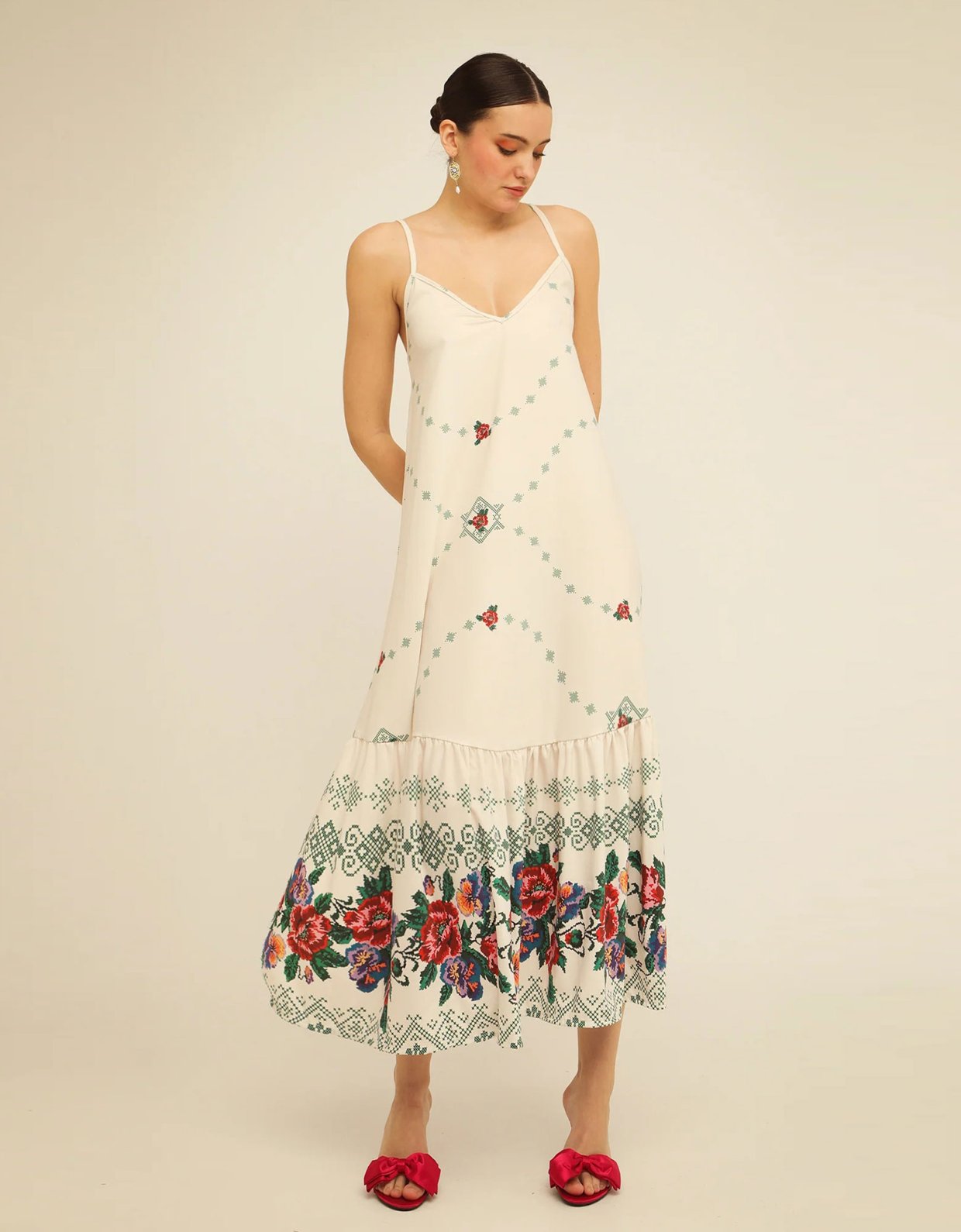 Bee Me Bella ivory dress