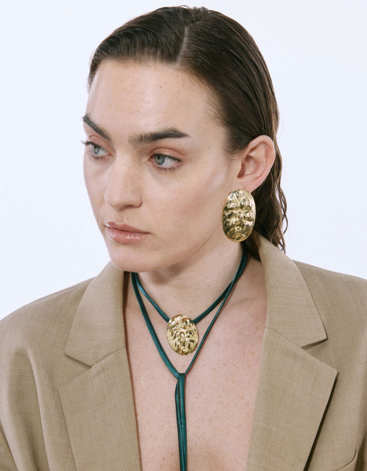 Kaleido Daphne gold earrings
