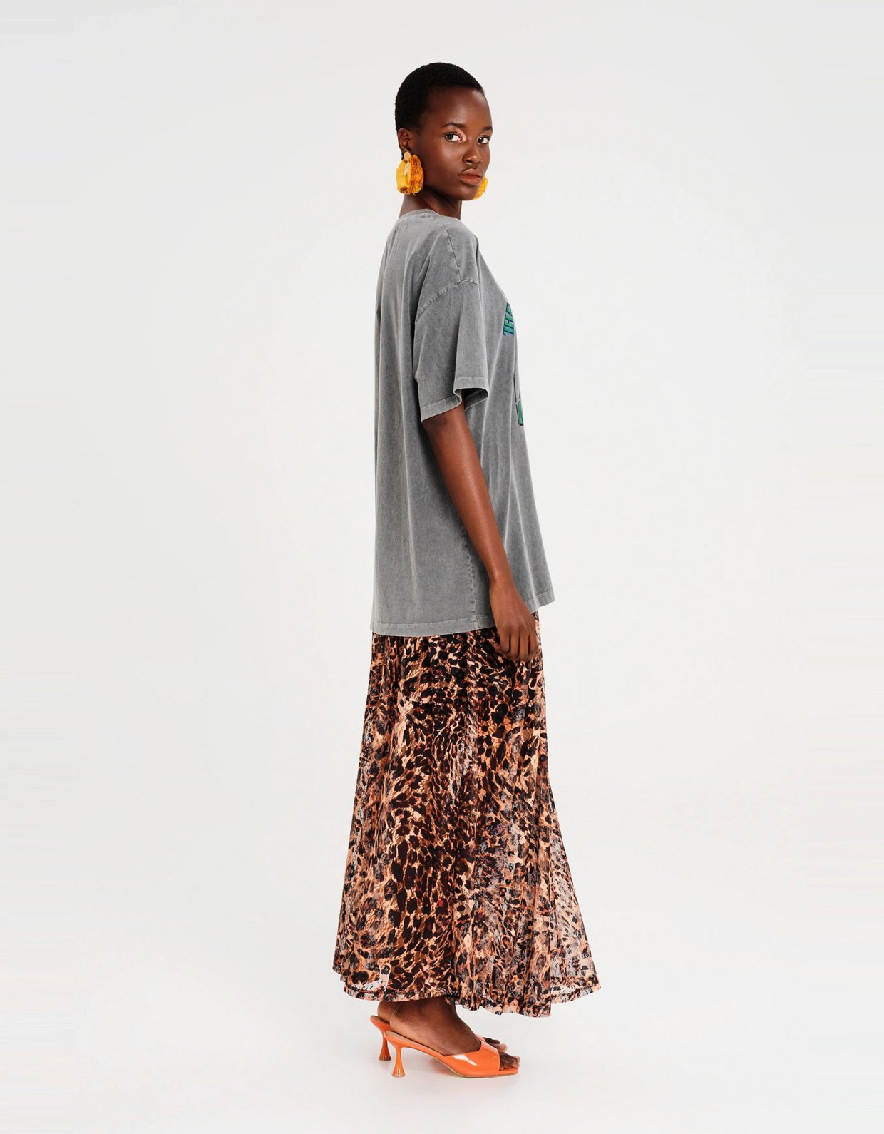 Peace and Chaos Fauna t-shirt