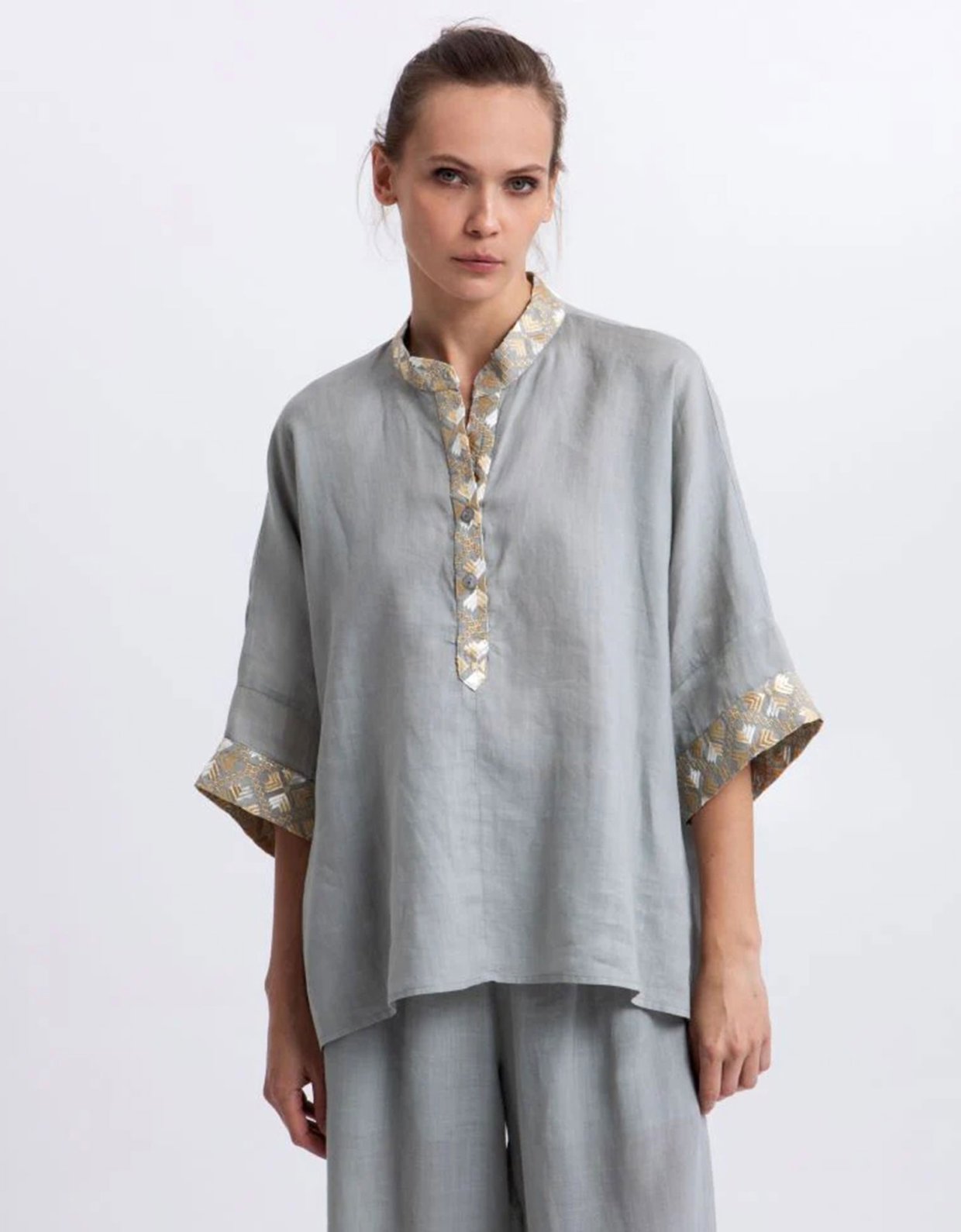 Greek Archaic Kori Flakes blouse stone-gold champagne