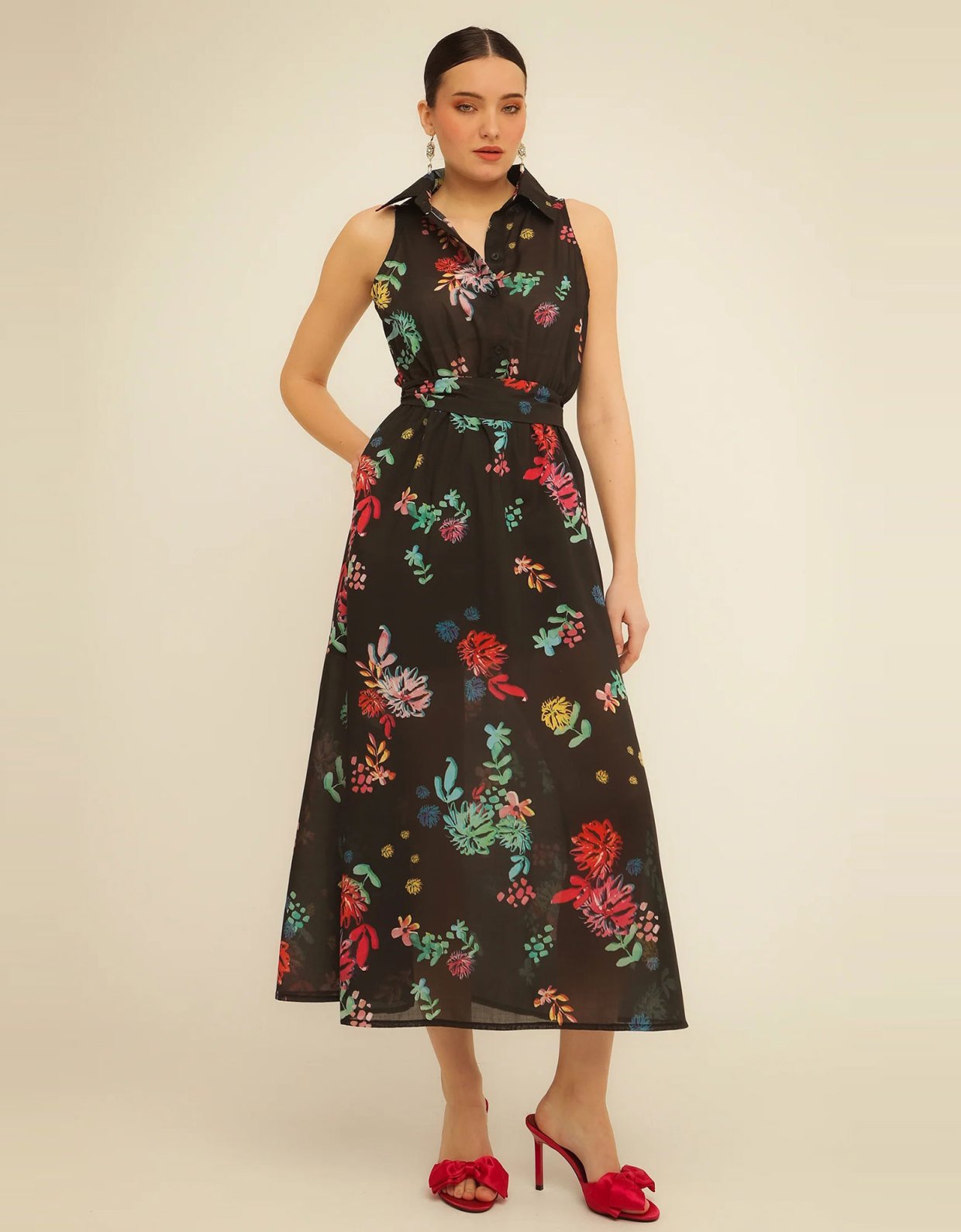 Bee Me Grace black dress