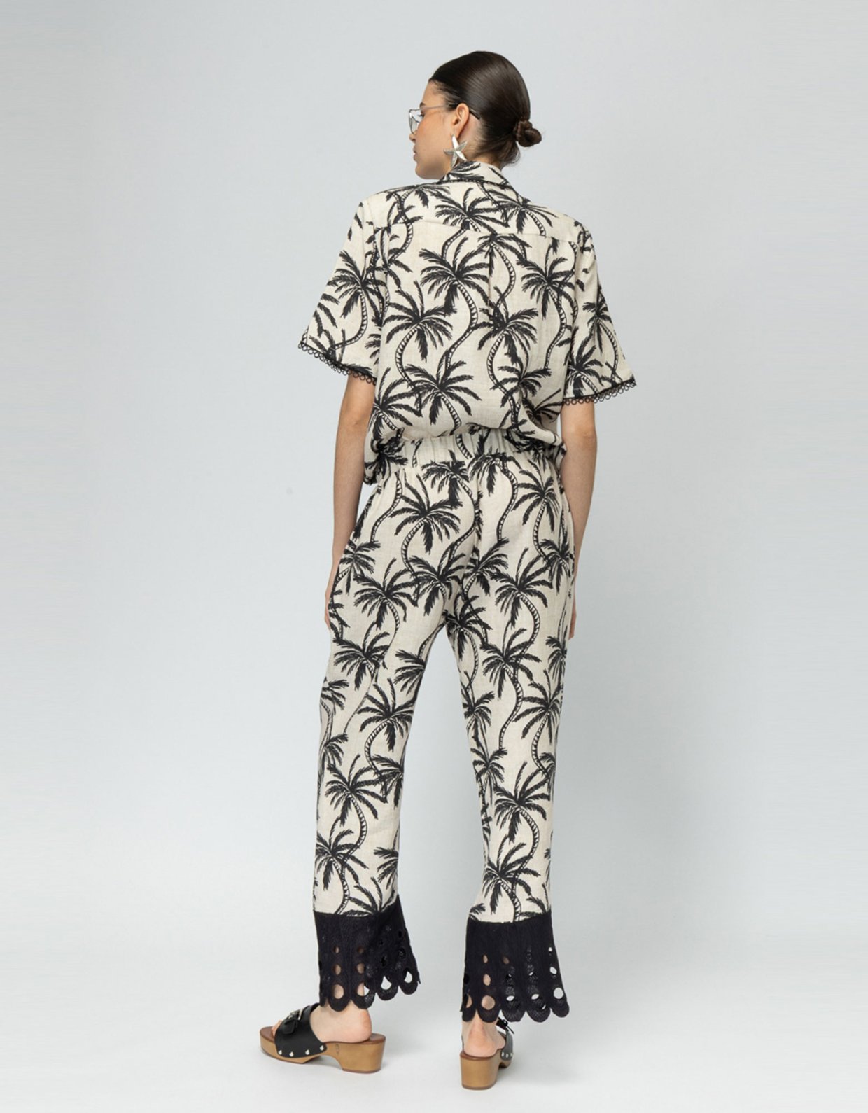 Mallory the label Island escape b&w palm pants
