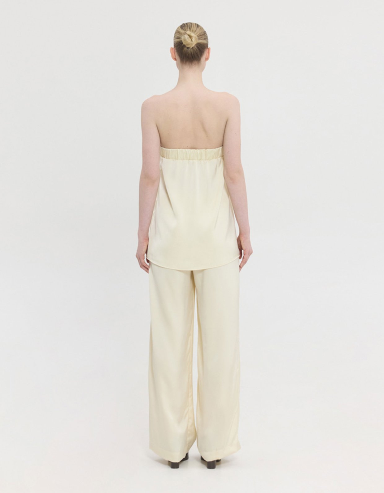 Sunset go Maira strapless top ocher