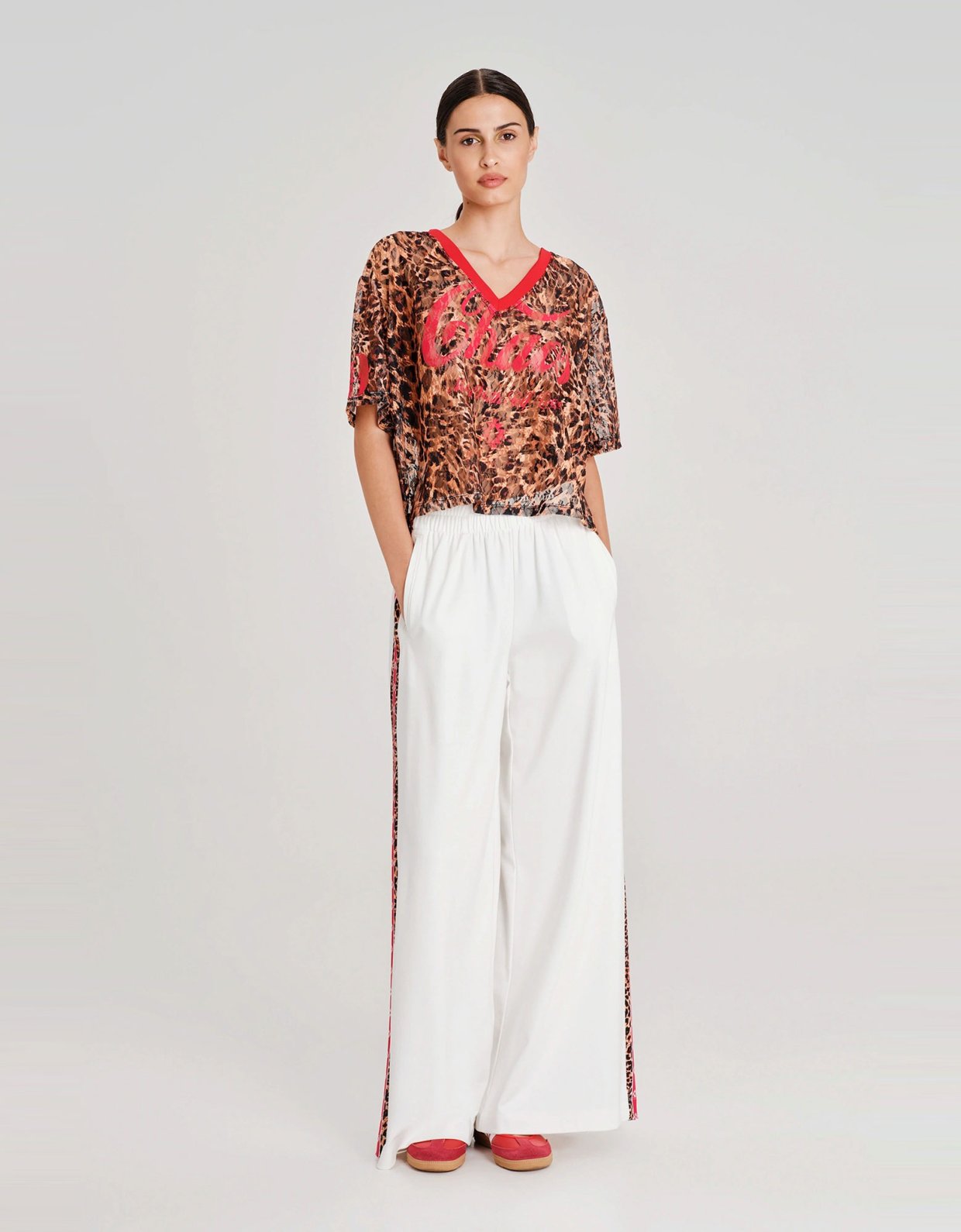 Peace and Chaos Mindfulness pants white