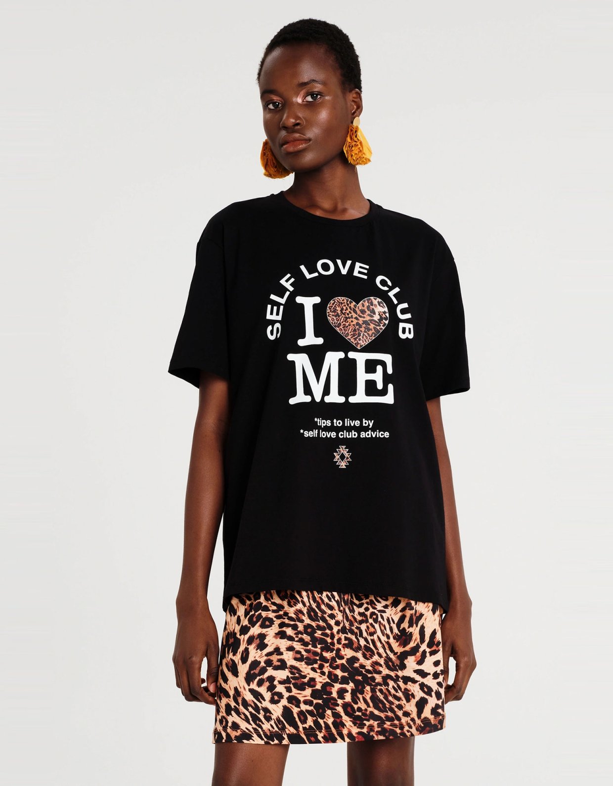 Peace and Chaos Mindfulness t-shirt black