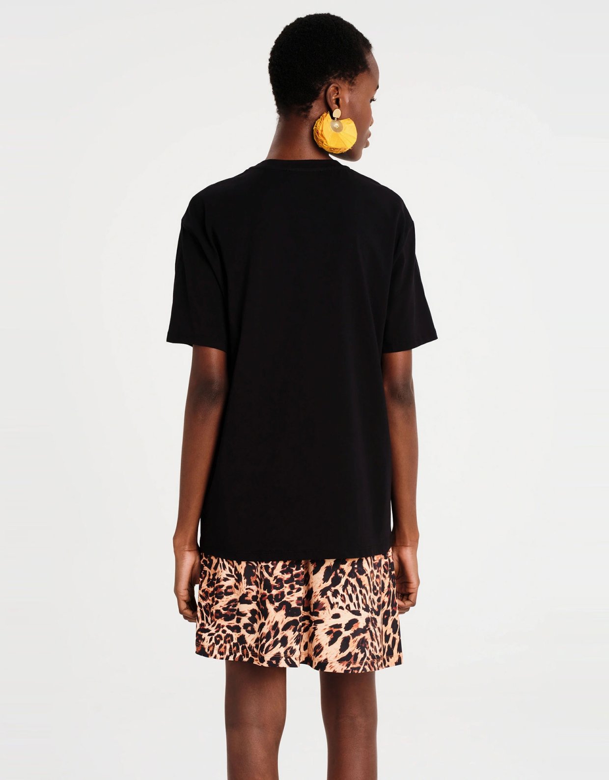 Peace and Chaos Mindfulness t-shirt black