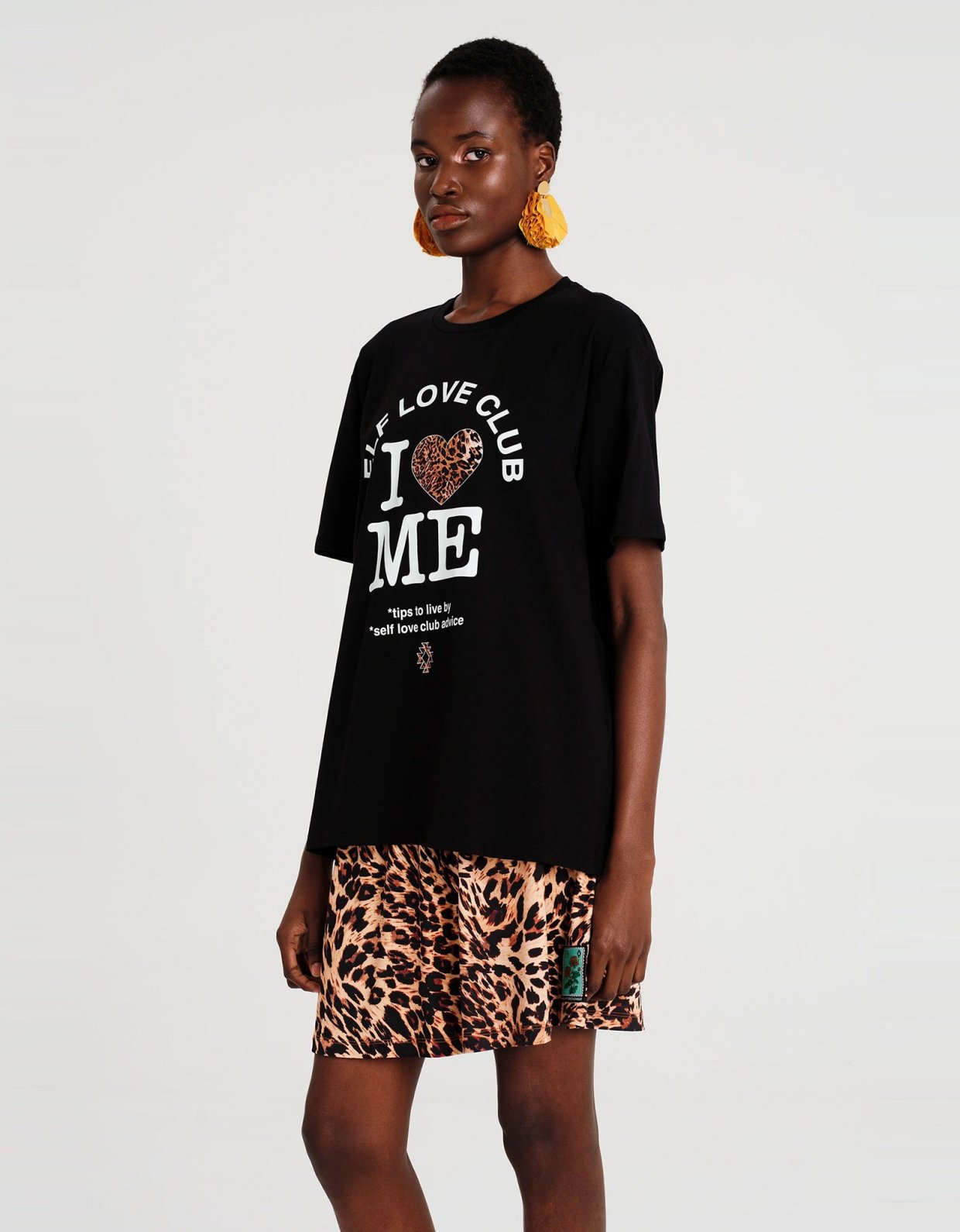 Peace and Chaos Mindfulness t-shirt black