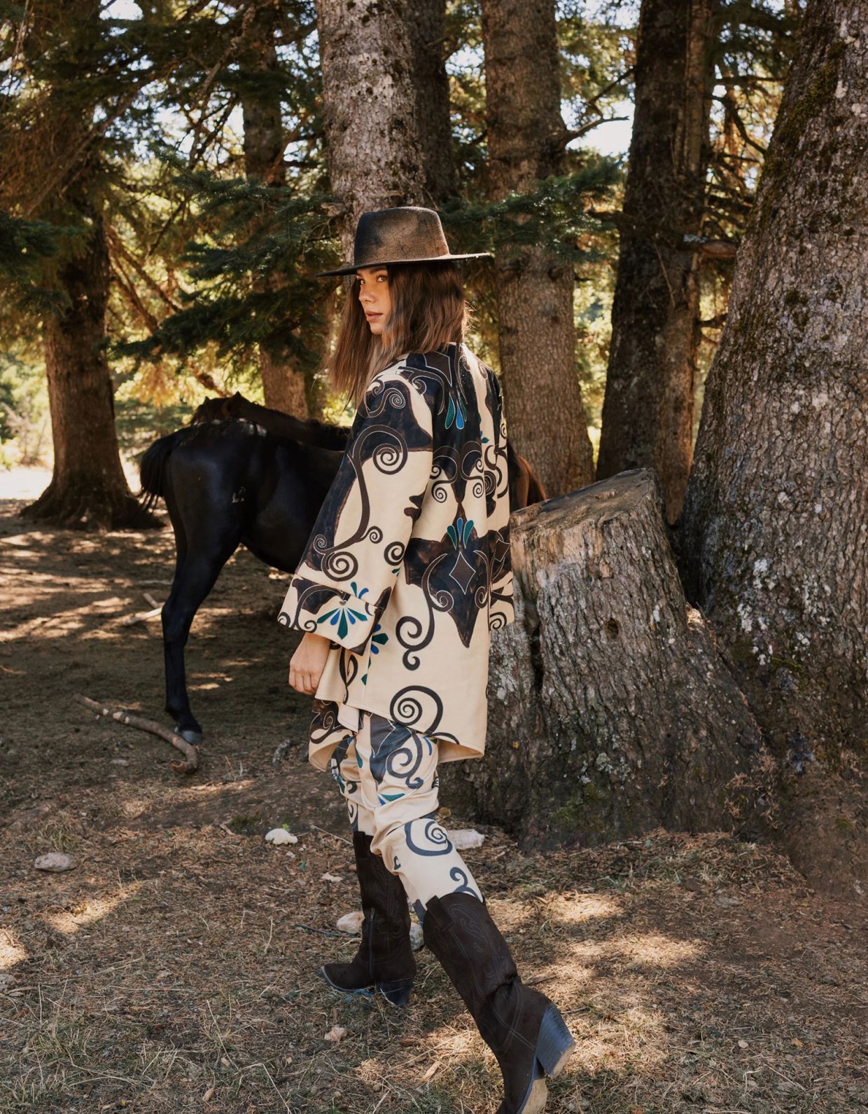 Abstracto Apache poncho