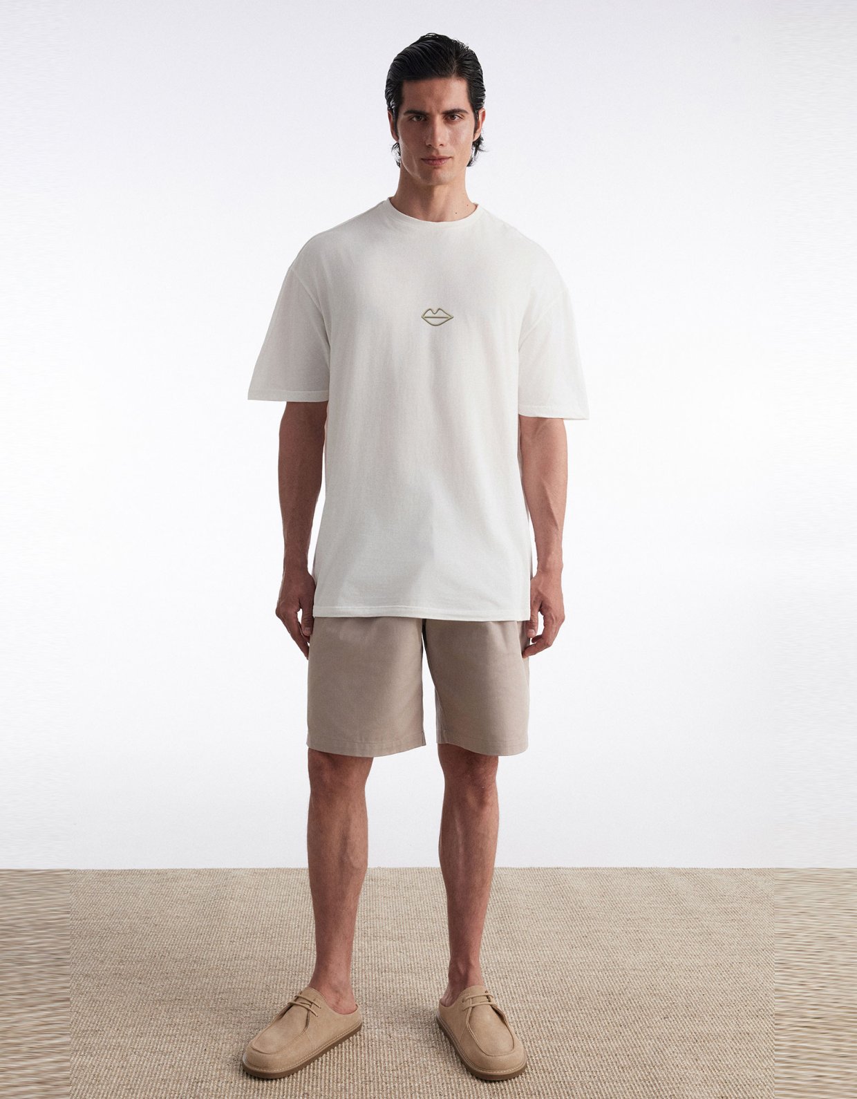 Nadia Rapti We should kiss t-shirt M/W off white
