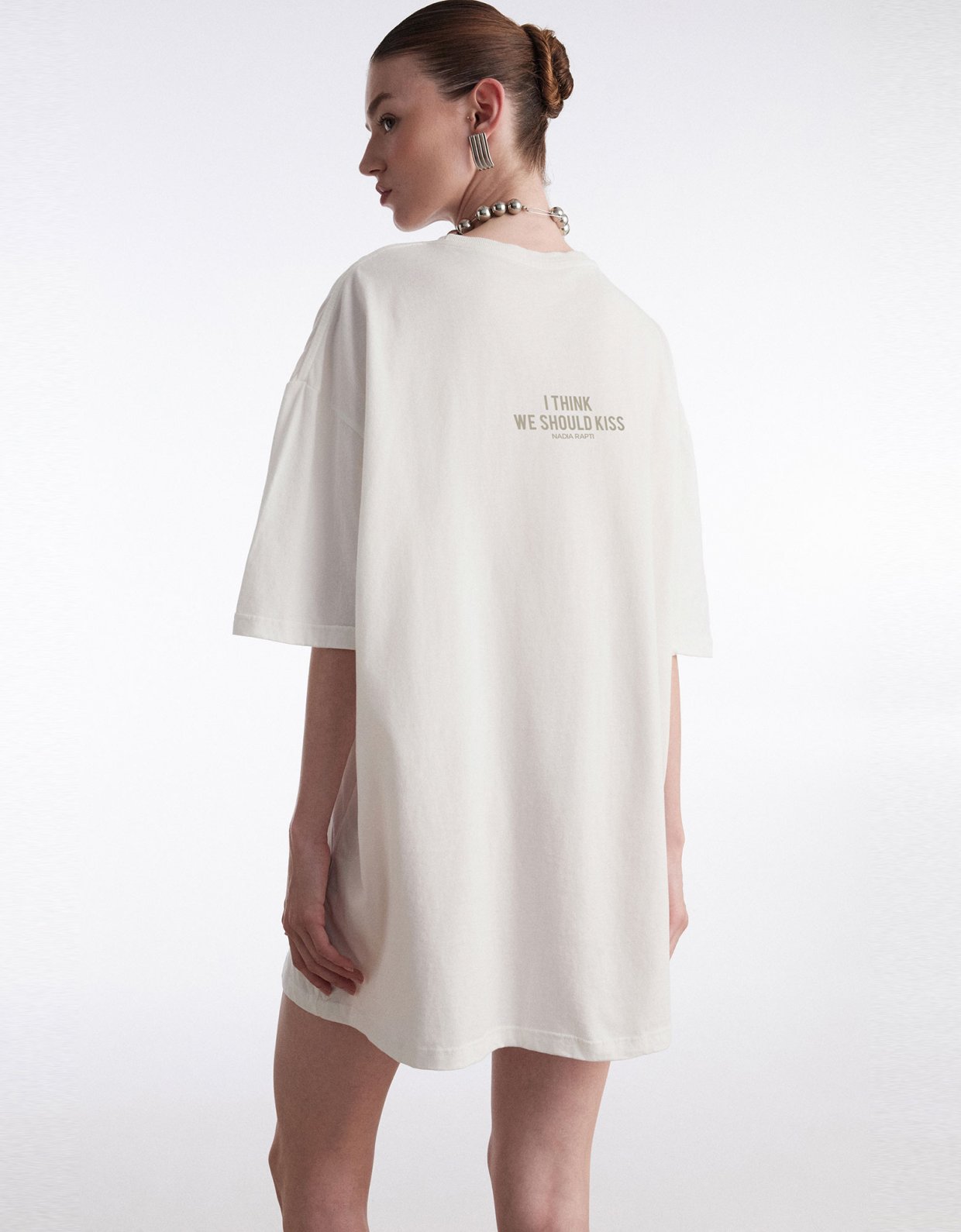 Nadia Rapti We should kiss t-shirt M/W off white