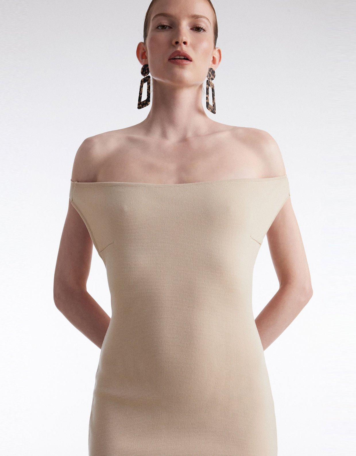 Nadia Rapti Fine line knitted mini dress beige