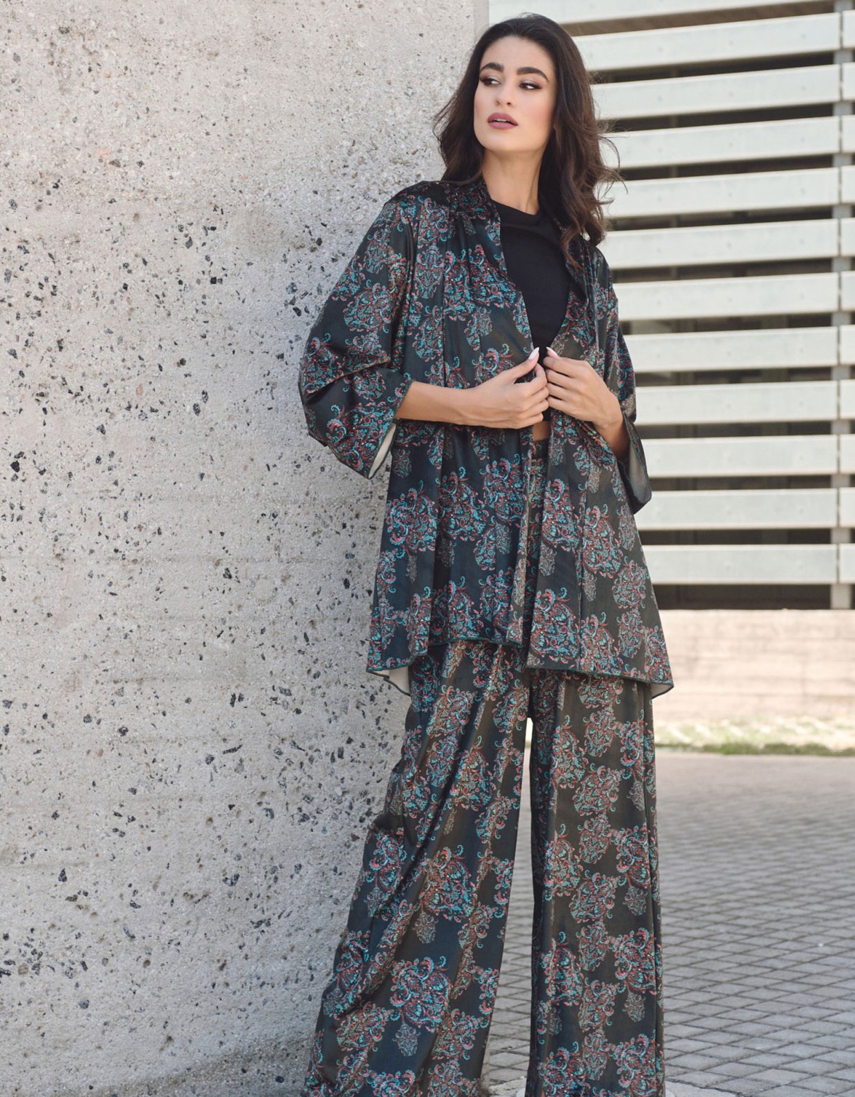 Iree Clothing Dione kimono