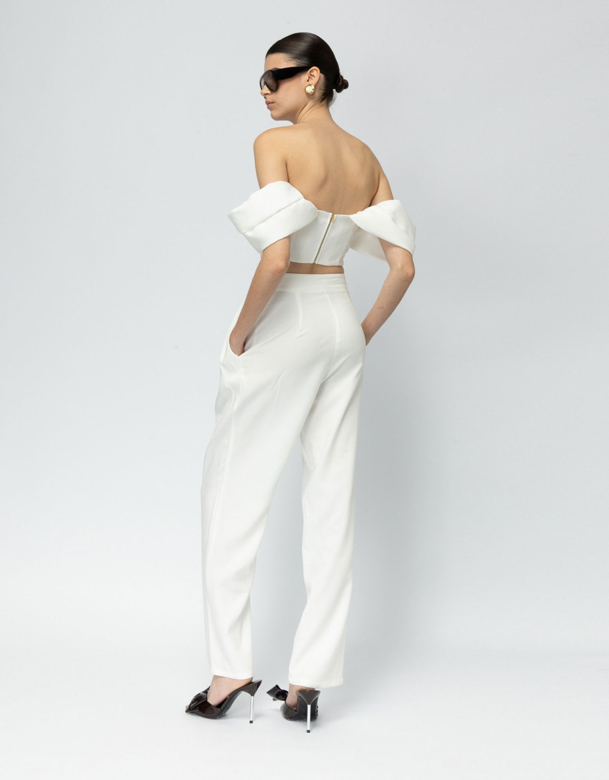 Mallory the label Naiah white pants