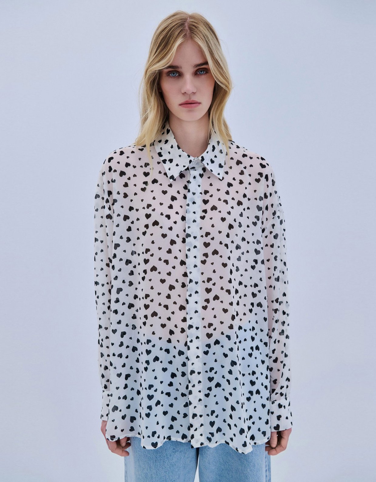 Combos Knitwear Oversized hearts shirt B&W