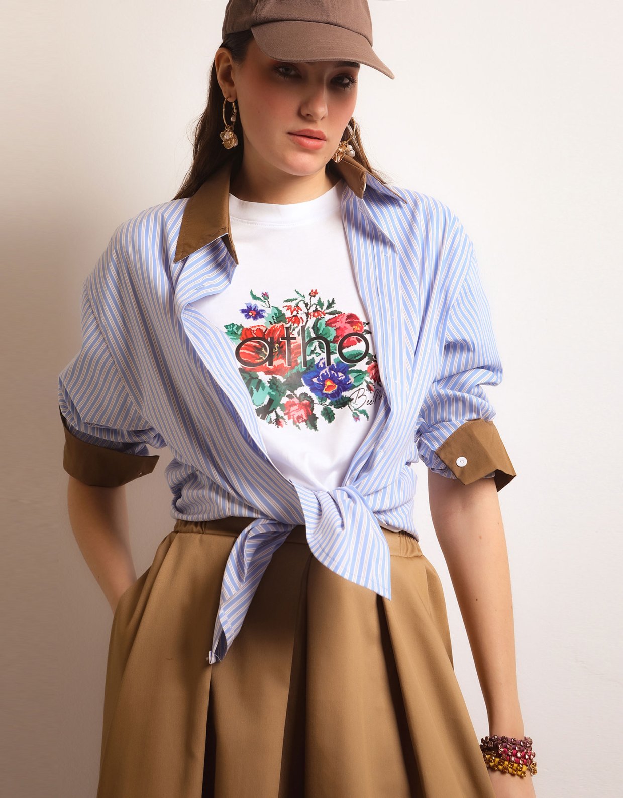 Bee Me Pathos white t-shirt