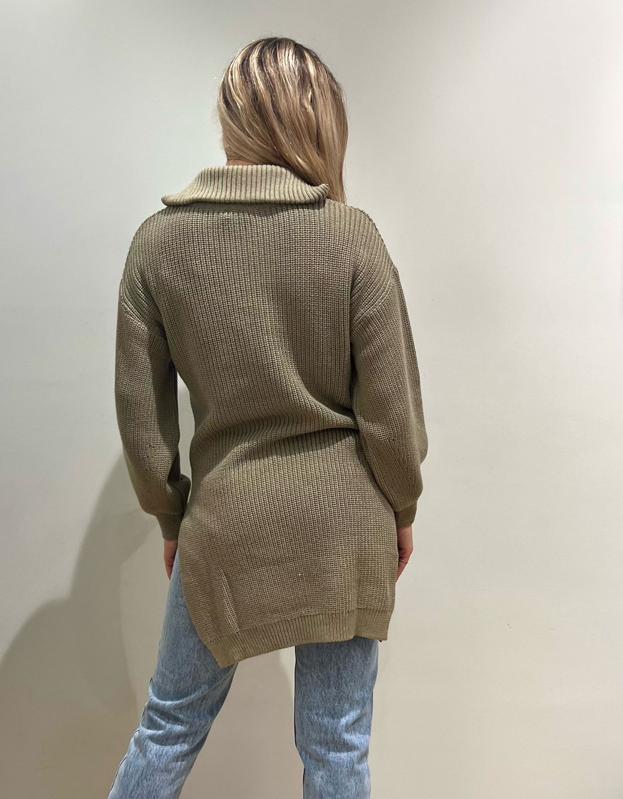 NA-KD Side slit knitted khaki sweater