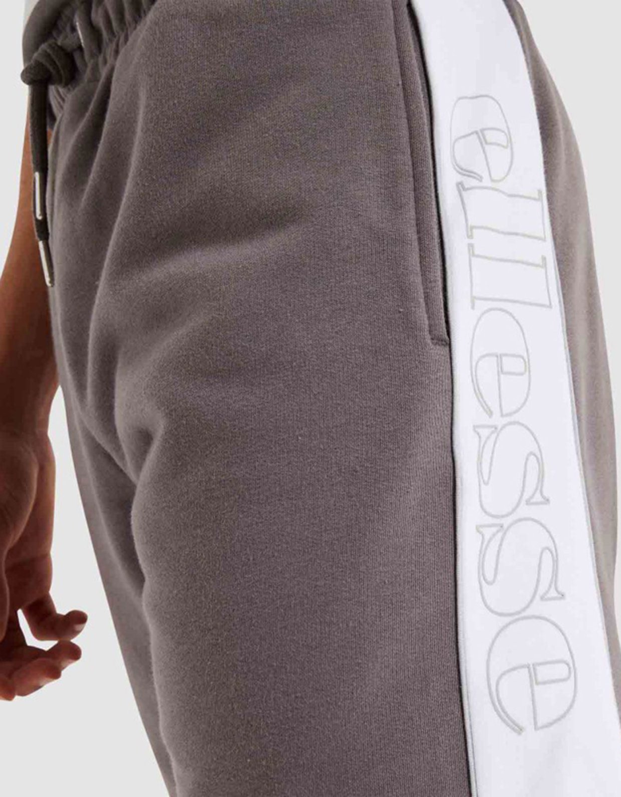Ellesse Riedndo shorts grey