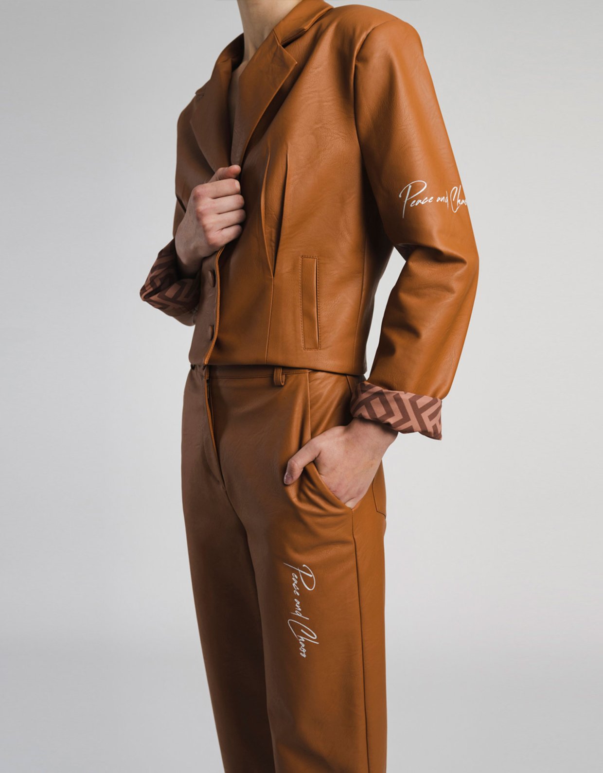 Peace & Chaos Oak pants